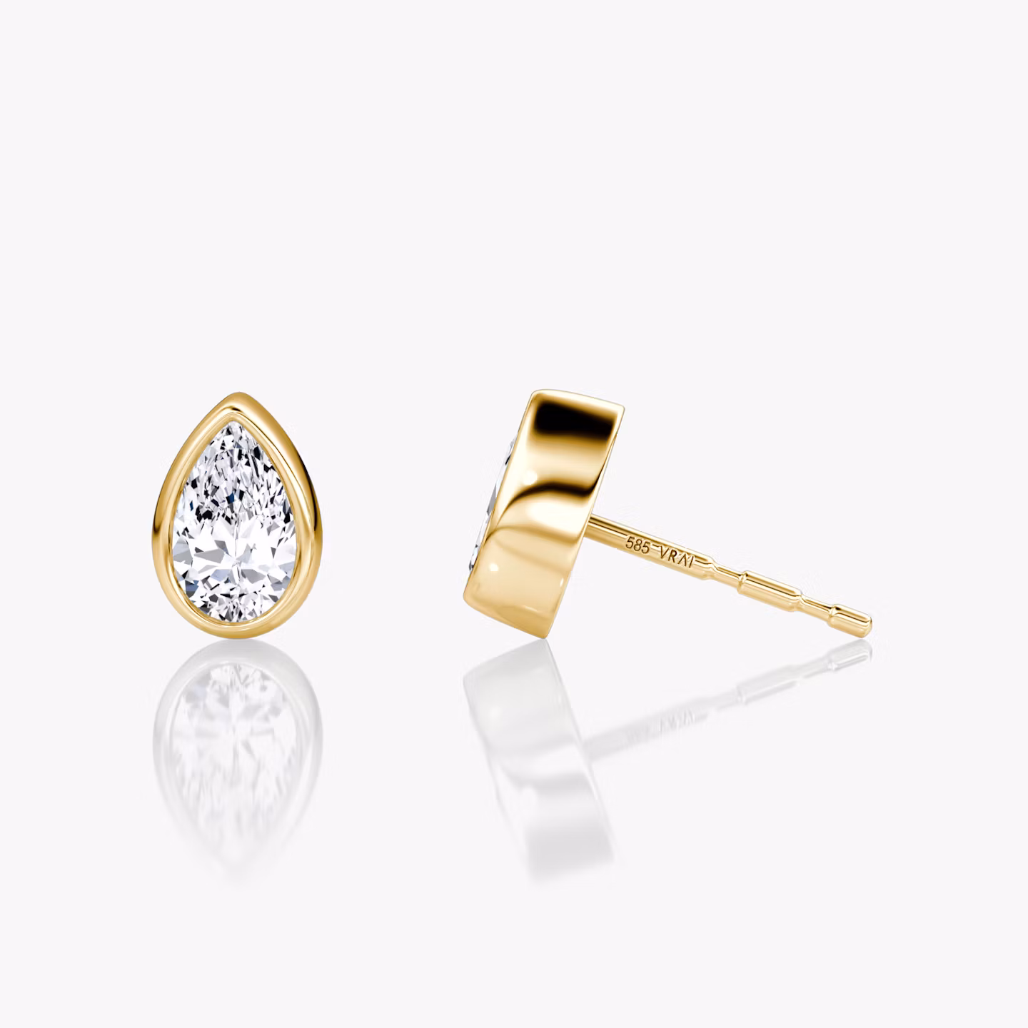 Bezel Solitaire Stud | Pear | 14k | Yellow Gold | caratWeight: 0.25ct