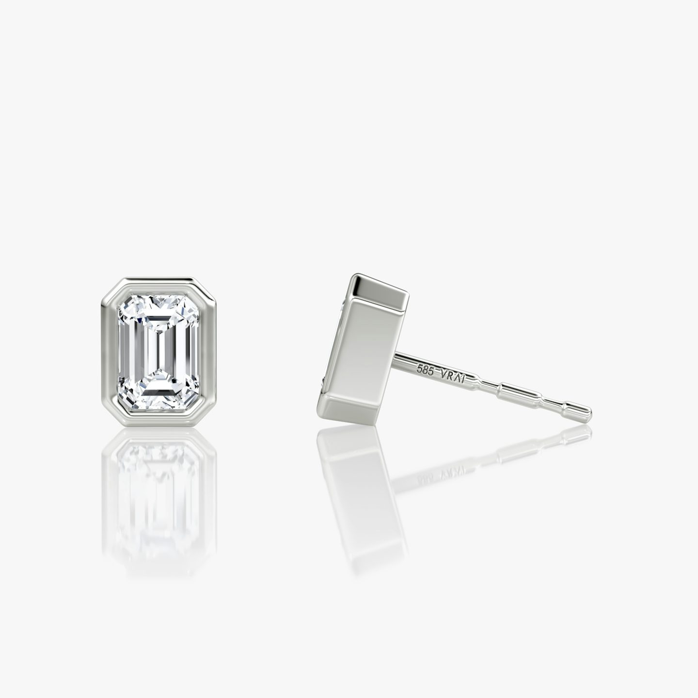 Bezel Solitaire Stud | Emerald | 14k | White Gold | caratWeight: 0.25ct