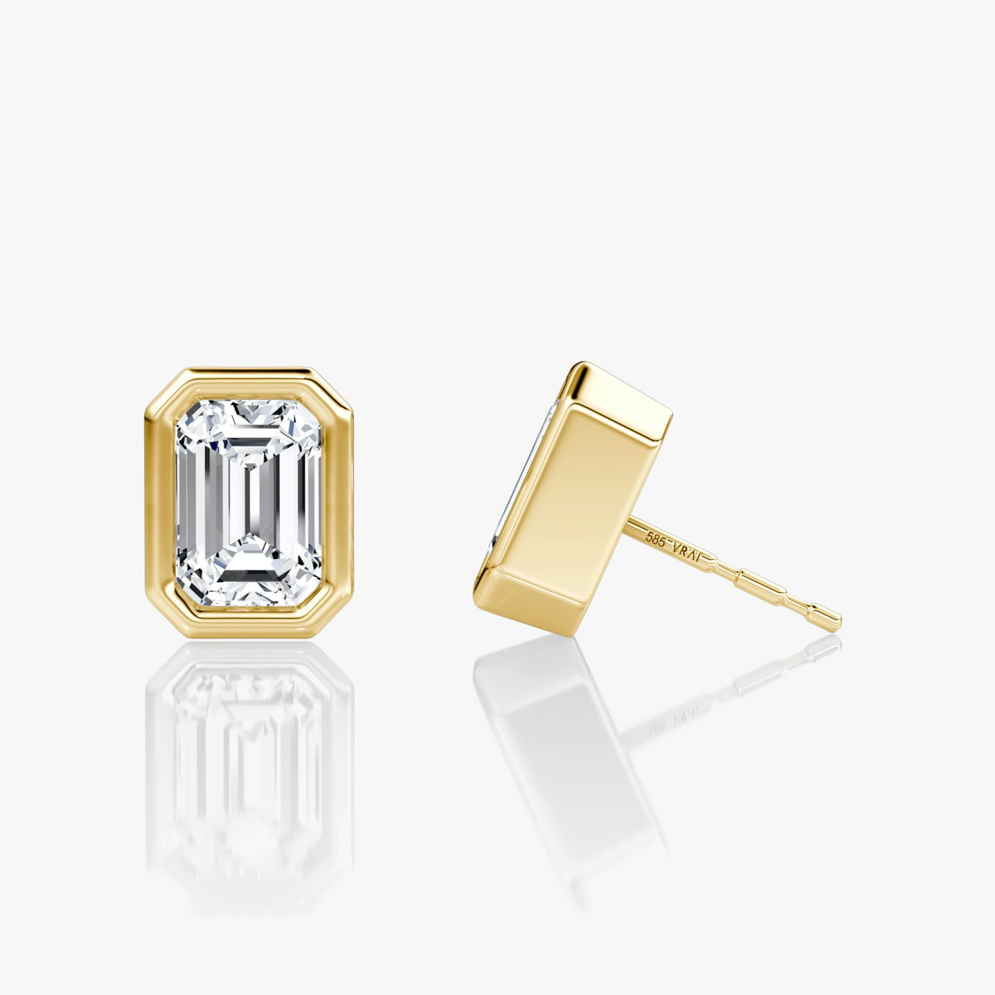Bezel Solitaire Stud | Emerald | 14k | Yellow Gold | caratWeight: other