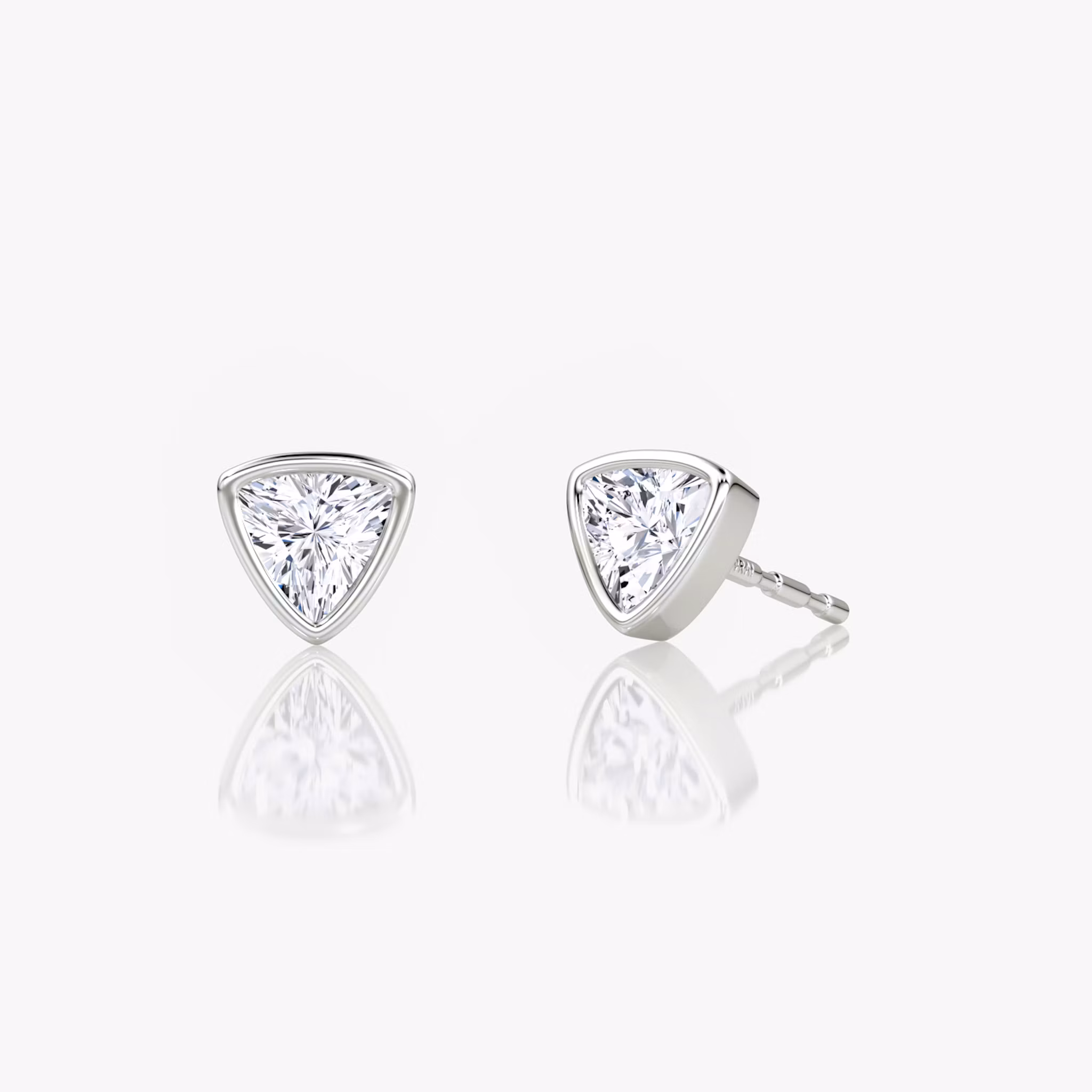 Bezel Solitaire Stud Trillion | White Gold
