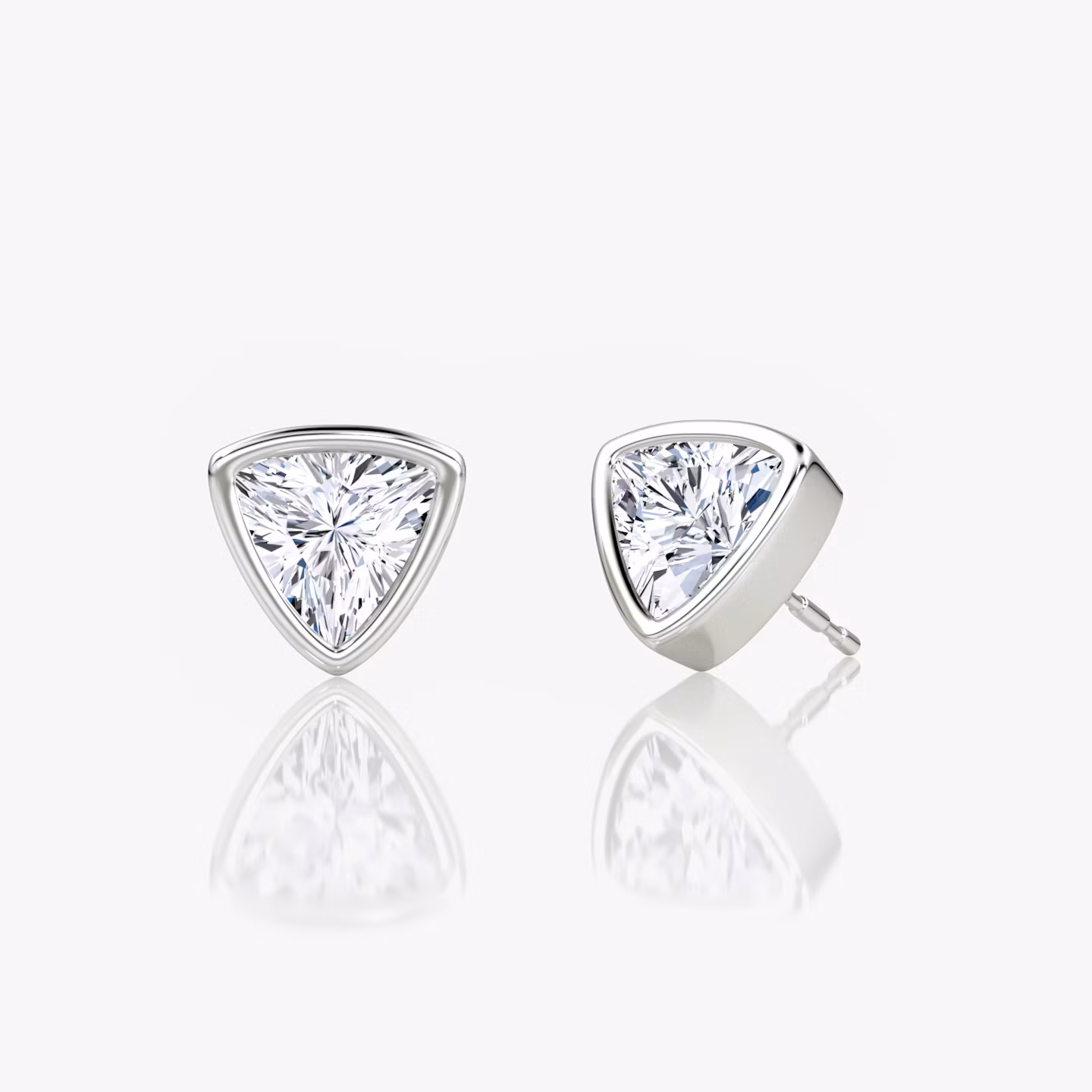 Bezel Solitaire Stud Trillion | White Gold