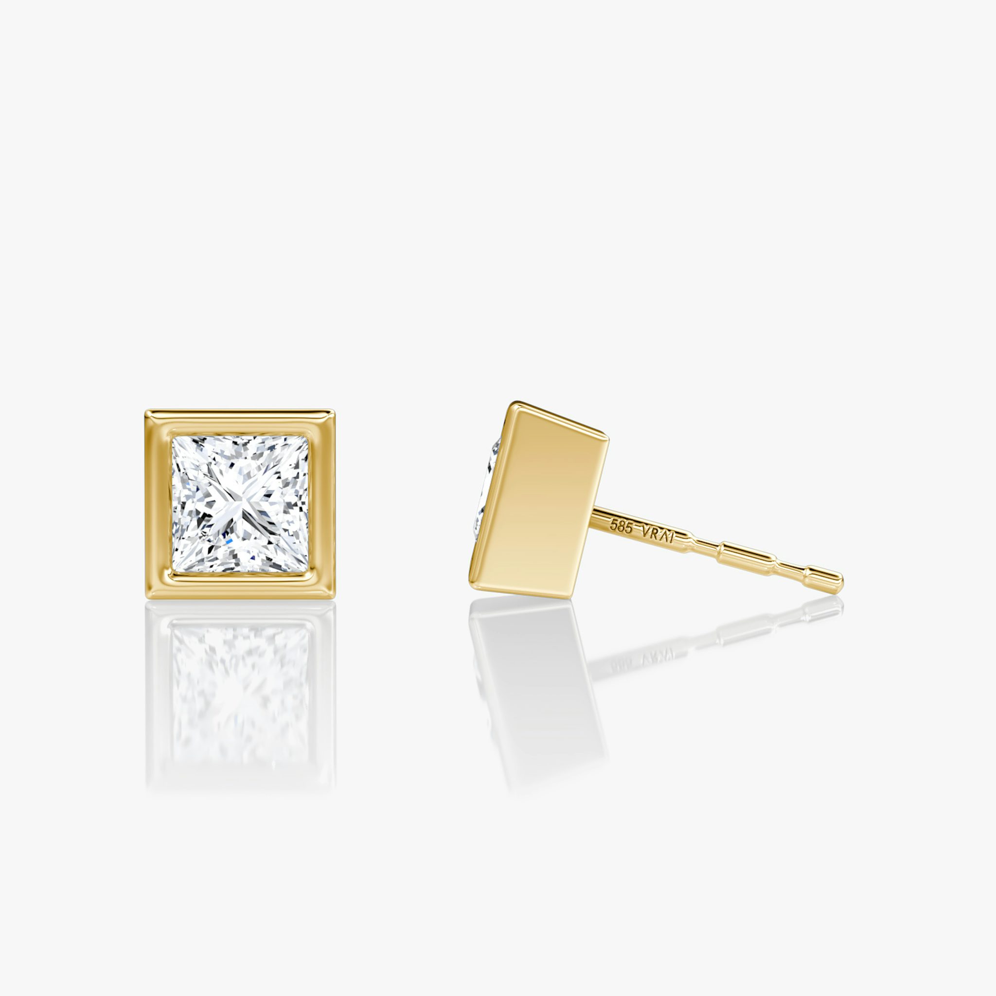 Bezel Solitaire Stud | Princess | 14k | Yellow Gold | caratWeight: 0.50ct