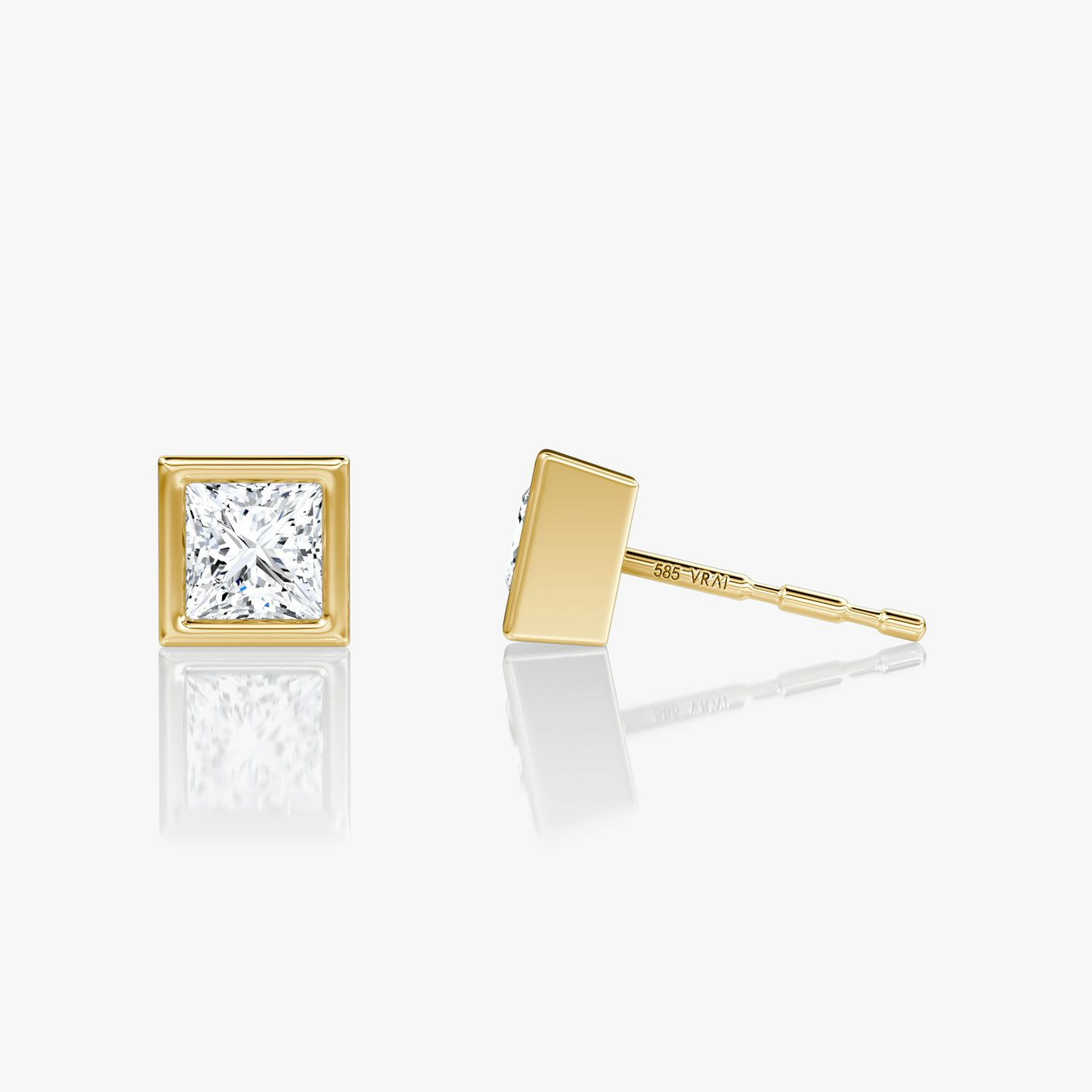 Bezel Solitaire Stud | Princess | 14k | Yellow Gold | caratWeight: 0.25ct