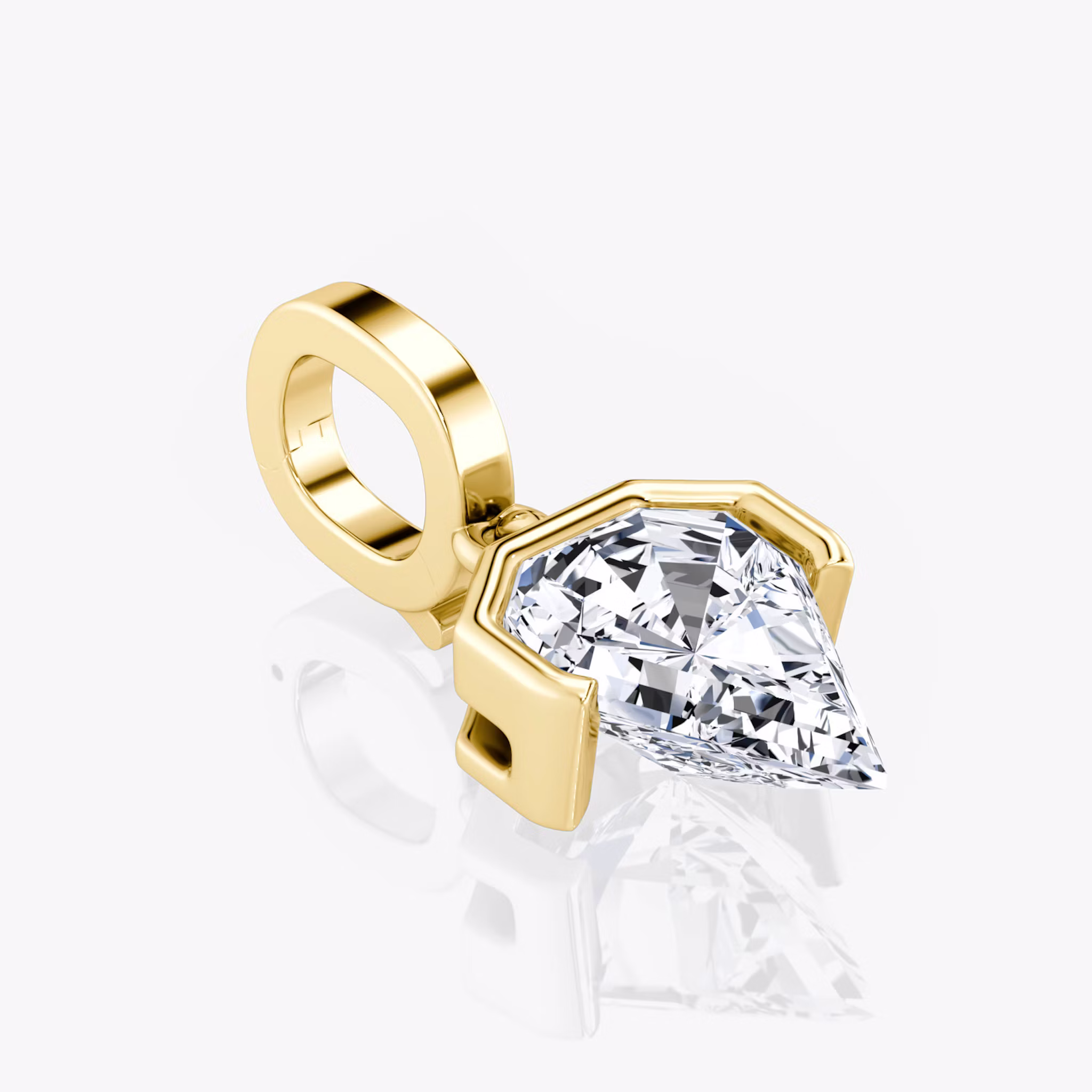 Collar with Drop Pendant Shield | Yellow Gold