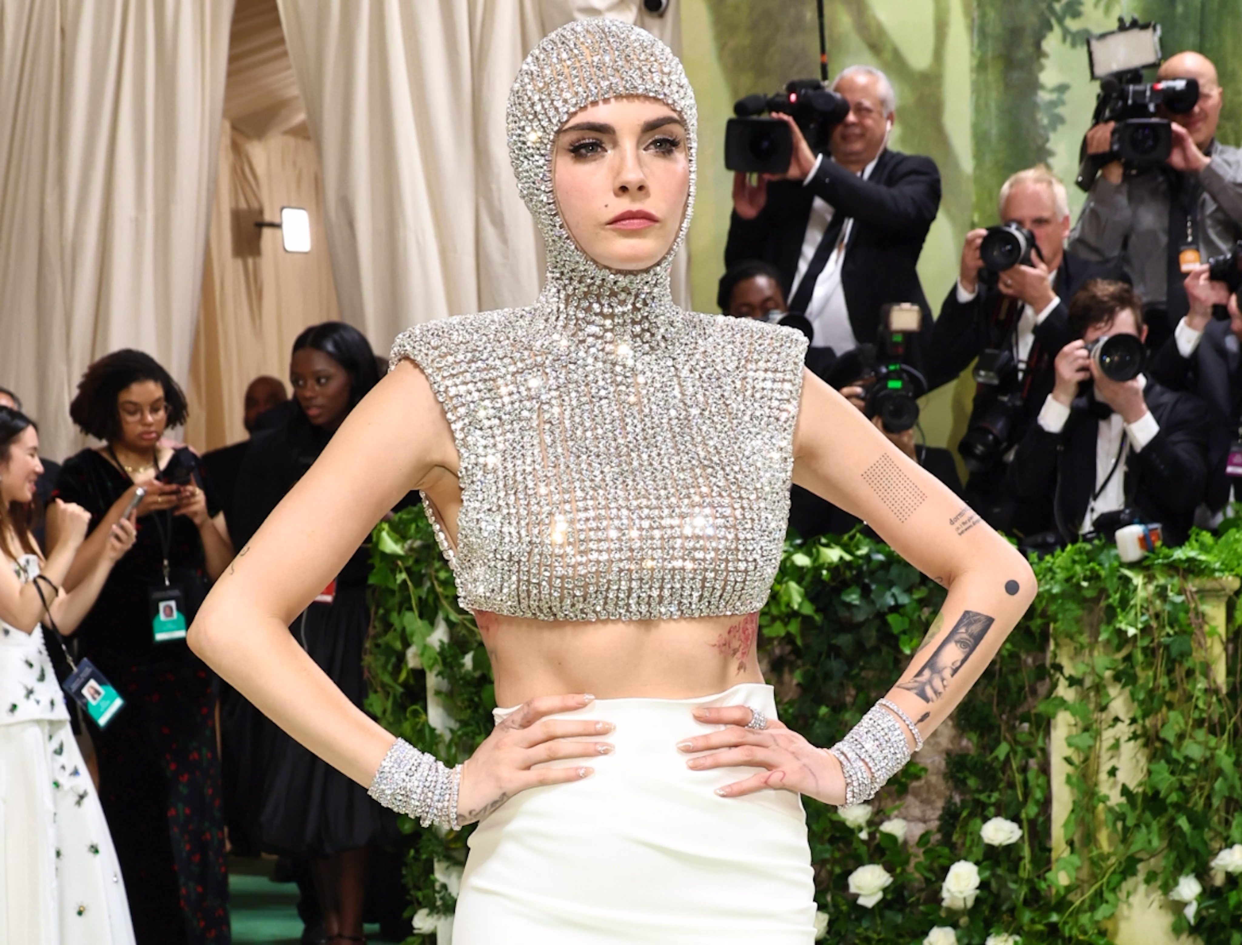 El look llamativo de Cara Delevingne