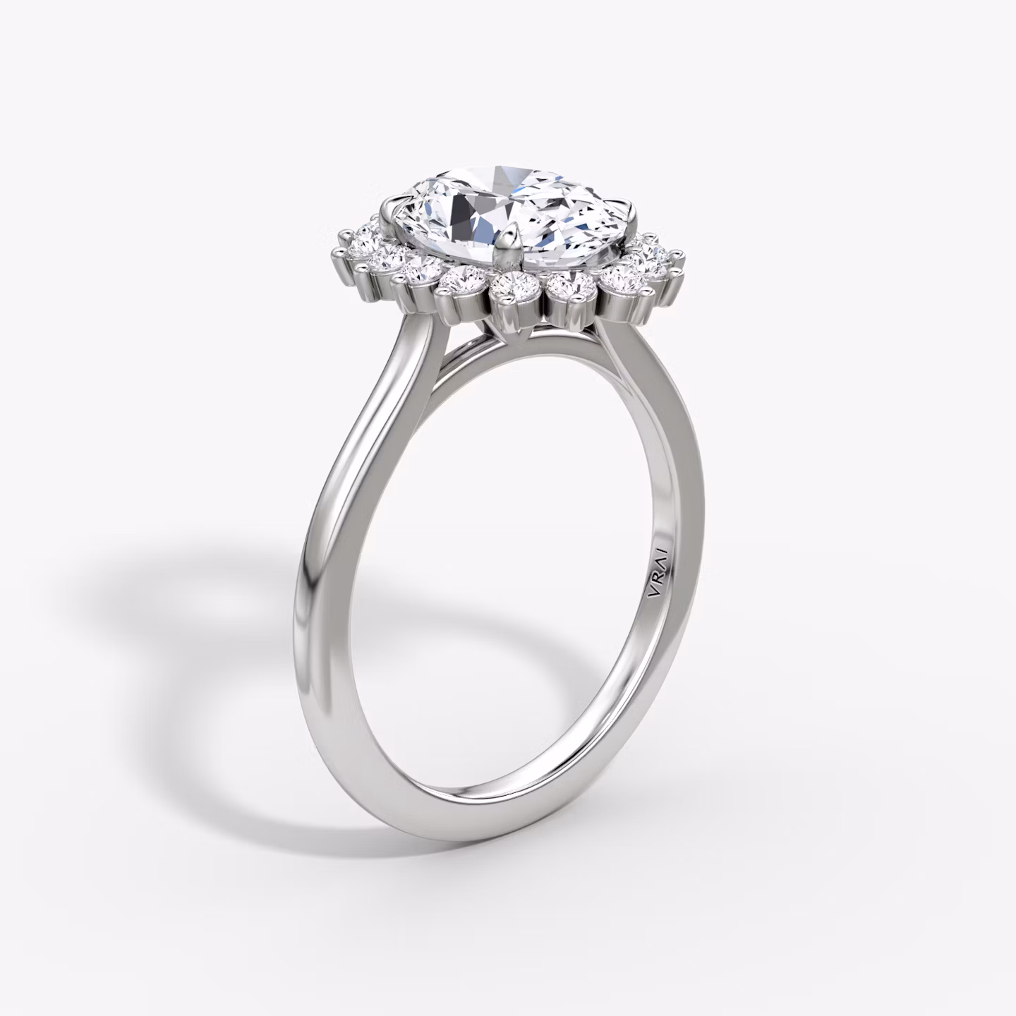 Anillo de compromiso Floral Cathedral | Oval | 18k | Oro blanco | bandAccent: Simple | diamondOrientation: vertical | caratWeight: other
