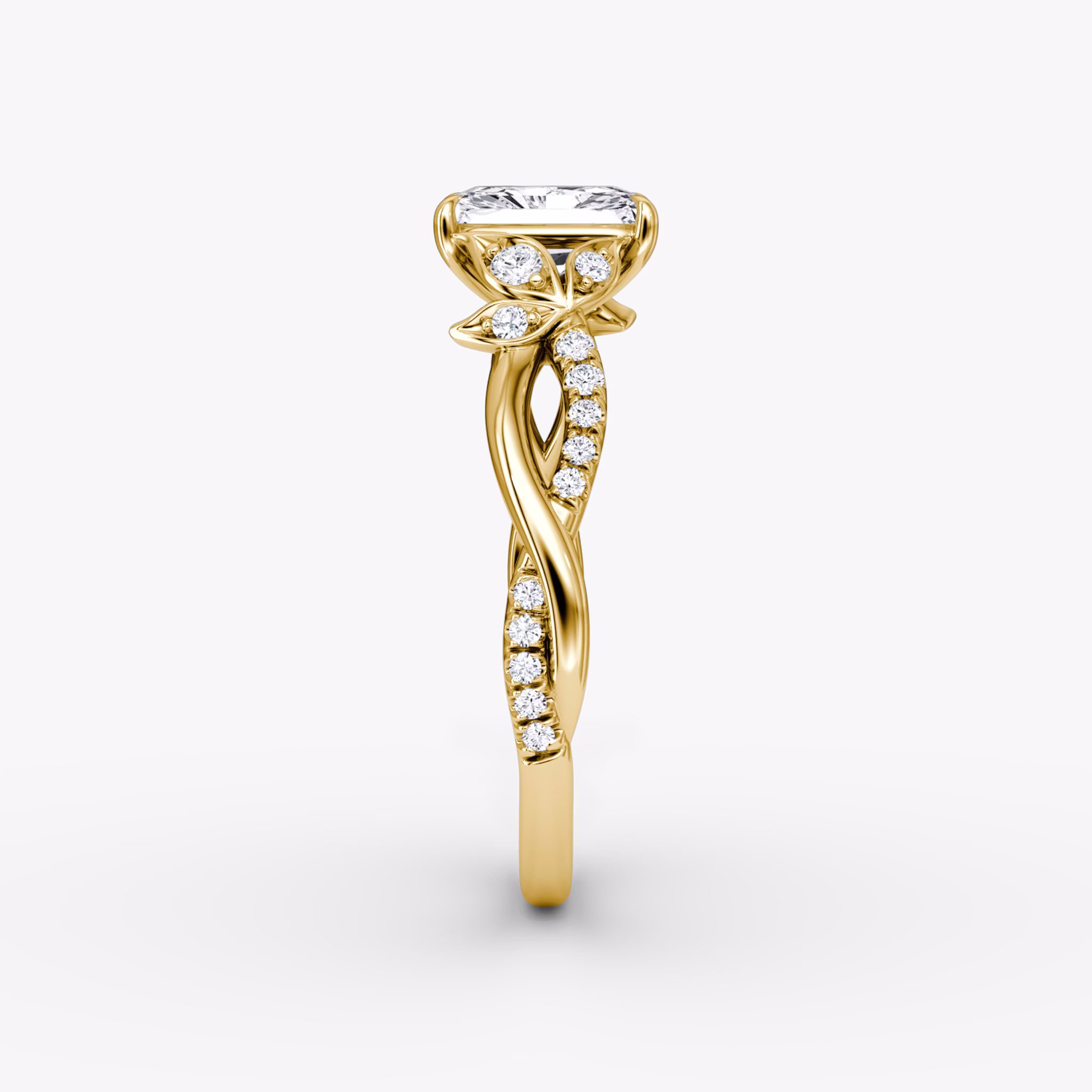 The Twisted Floral | Radiant | 18k | Yellow Gold | bandAccent: Pavé | diamondOrientation: vertical | caratWeight: other