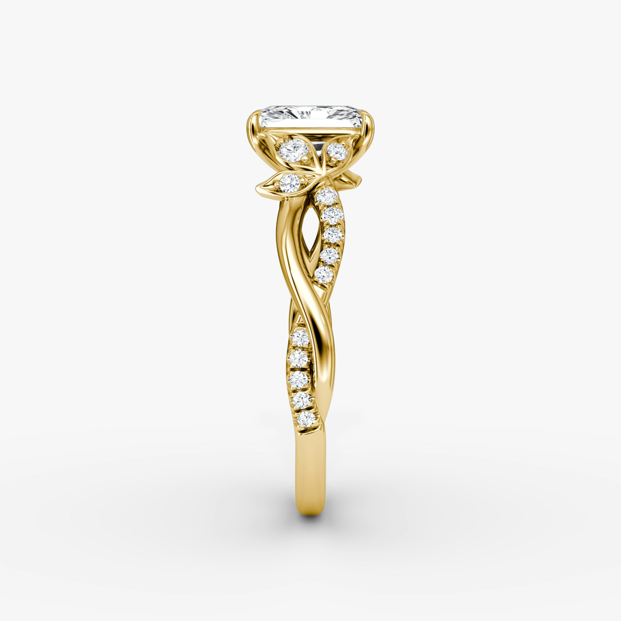 The Twisted Floral | Radiant | 18k | Yellow Gold | bandAccent: Pavé | diamondOrientation: vertical | caratWeight: other