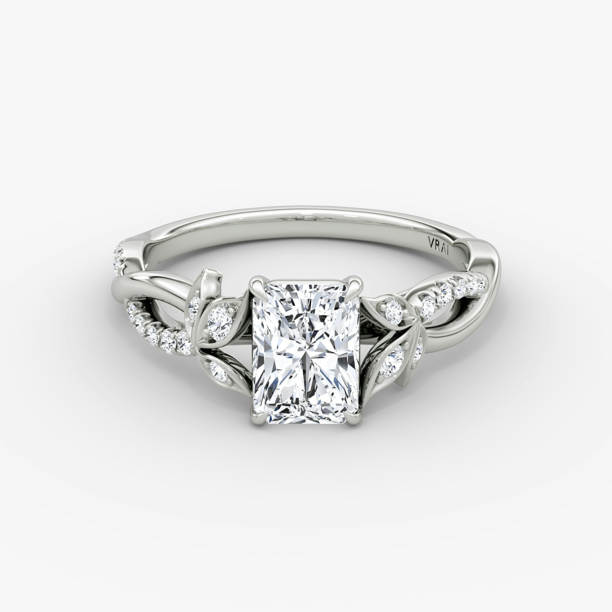 The Twisted Floral | Radiant | 18k | White Gold | bandAccent: Pavé | diamondOrientation: vertical | caratWeight: other