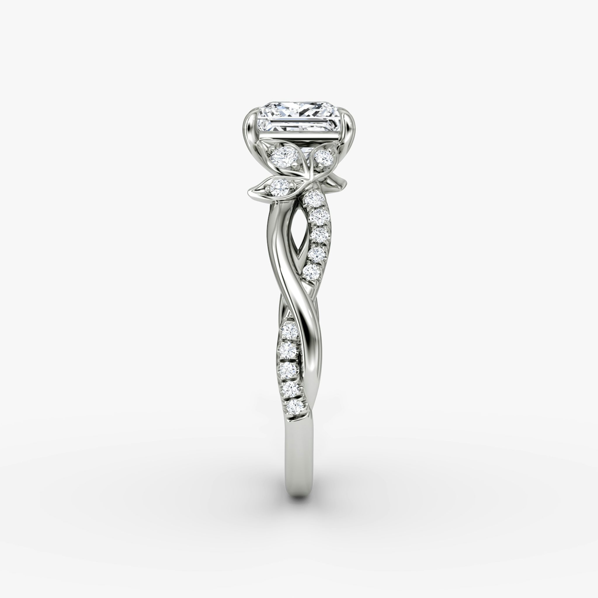 The Twisted Floral | Princess | 18k | White Gold | bandAccent: Pavé | diamondOrientation: vertical | caratWeight: other