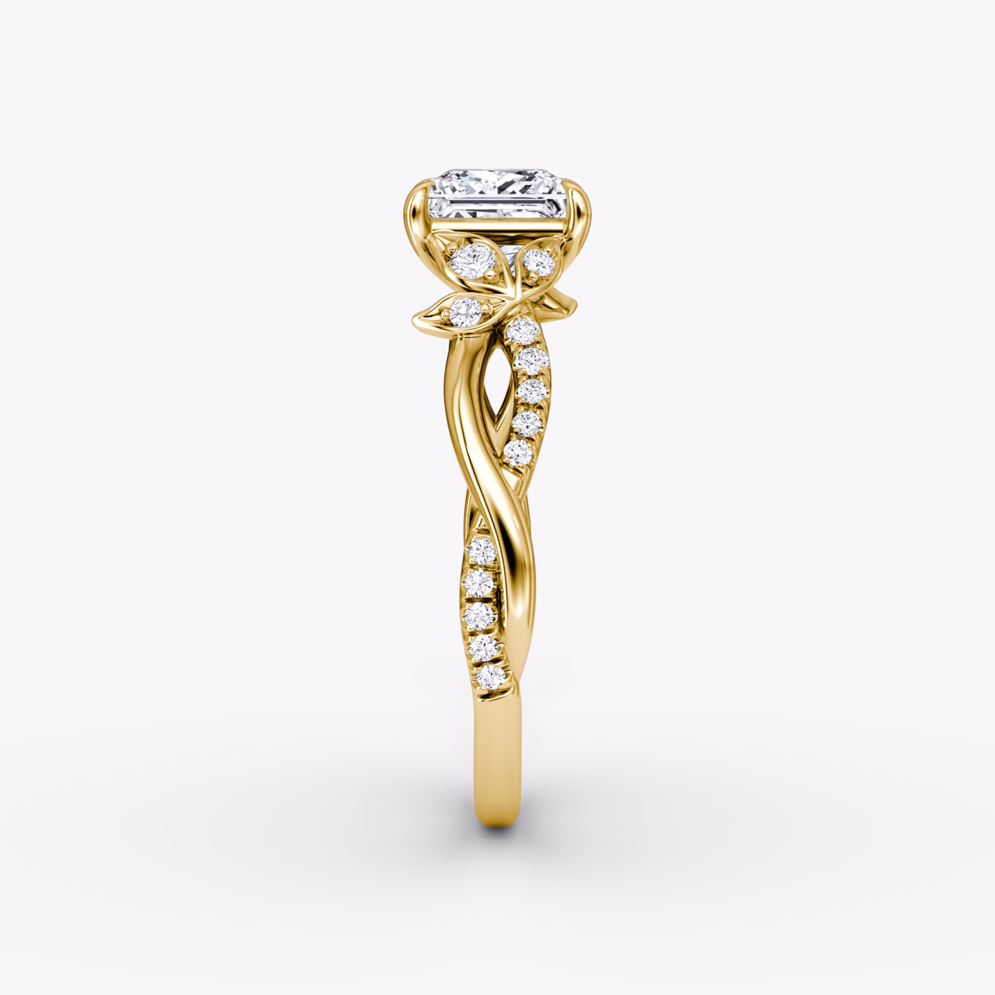 The Twisted Floral | Princess | 18k | Yellow Gold | bandAccent: Pavé | diamondOrientation: vertical | caratWeight: other