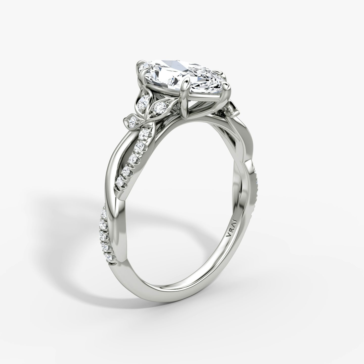 The Twisted Floral | Marquise | 18k | White Gold | bandAccent: Pavé | diamondOrientation: vertical | caratWeight: other