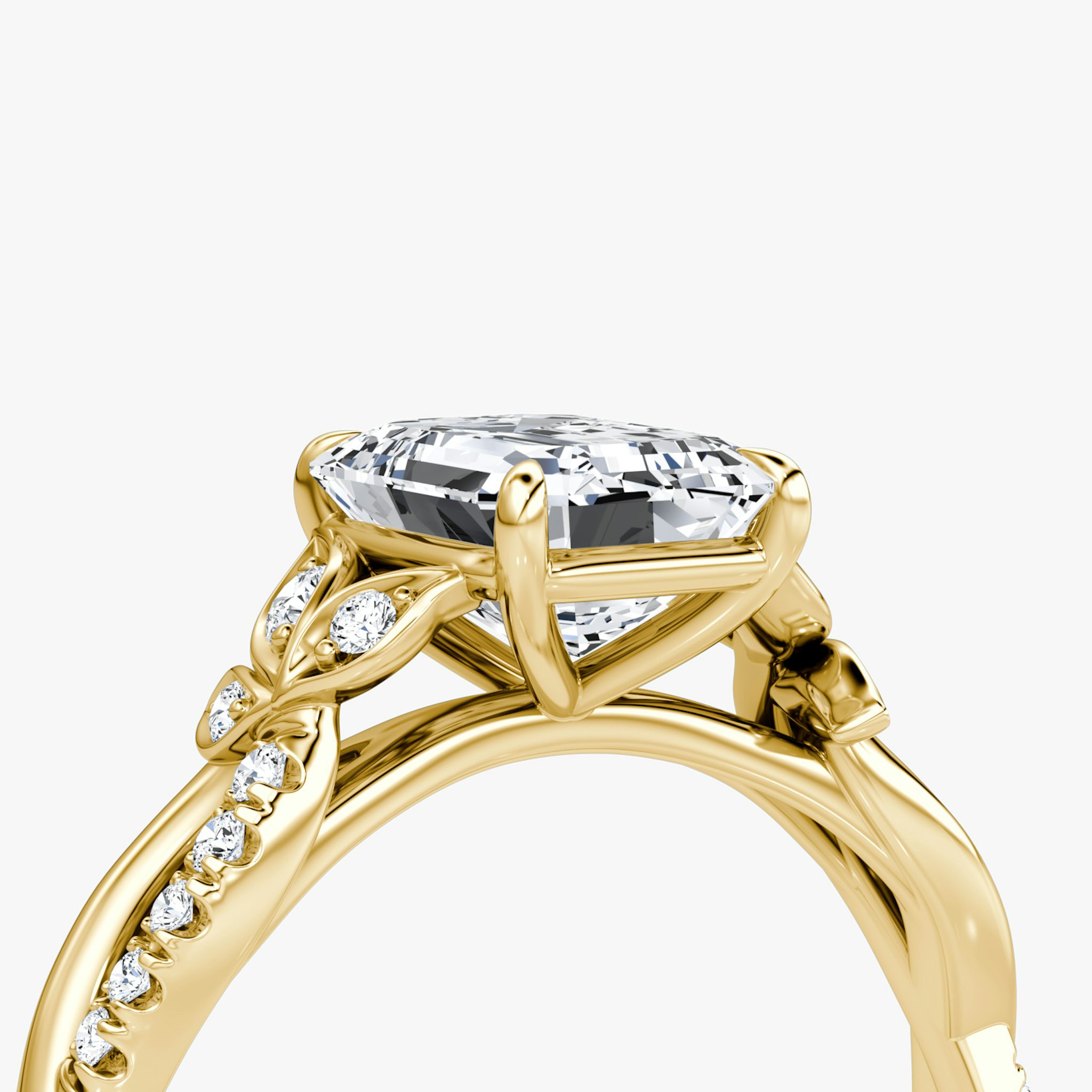 The Twisted Floral | Emerald | 18k | Yellow Gold | bandAccent: Pavé | diamondOrientation: vertical | caratWeight: other