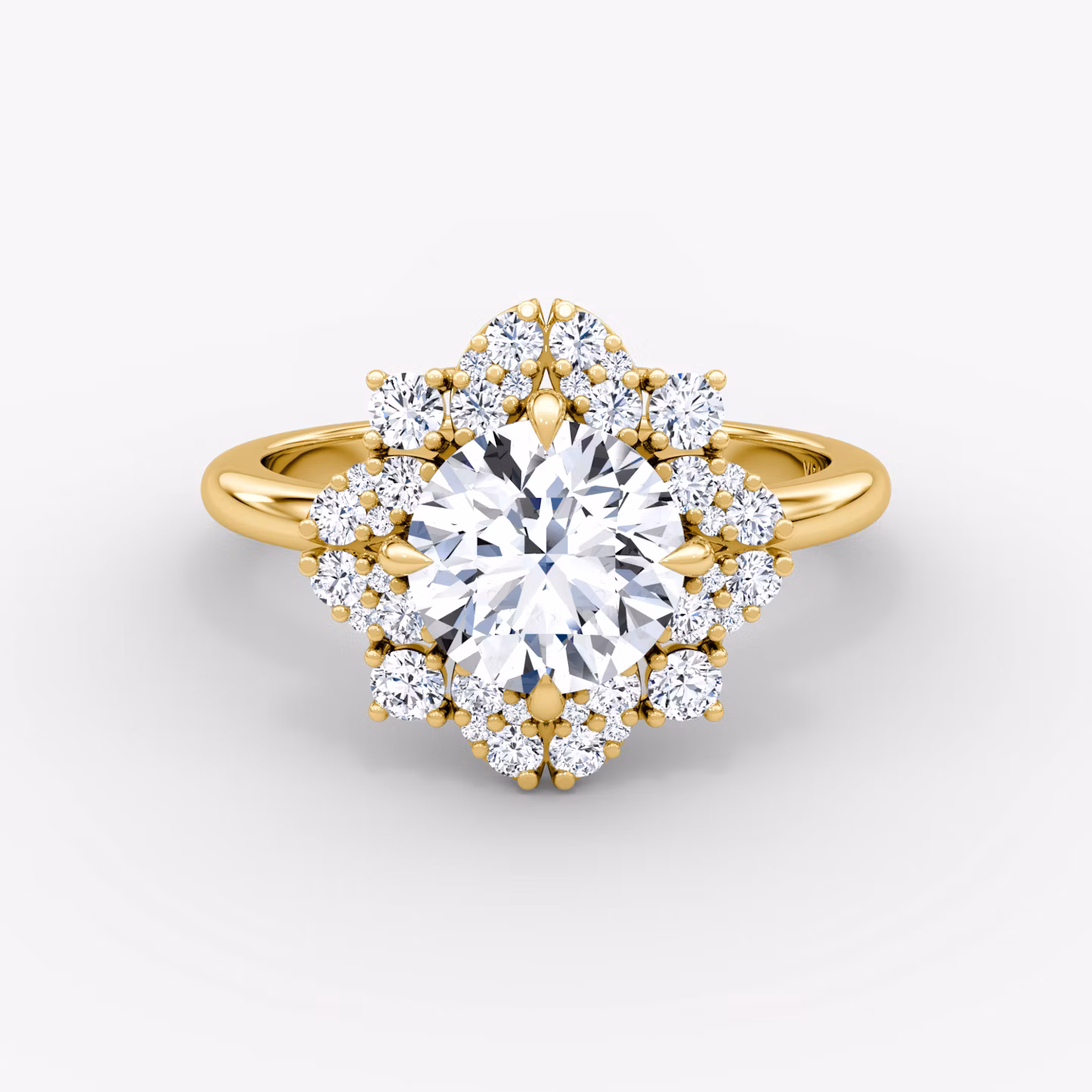 The Carnation Round Brilliant | Yellow Gold