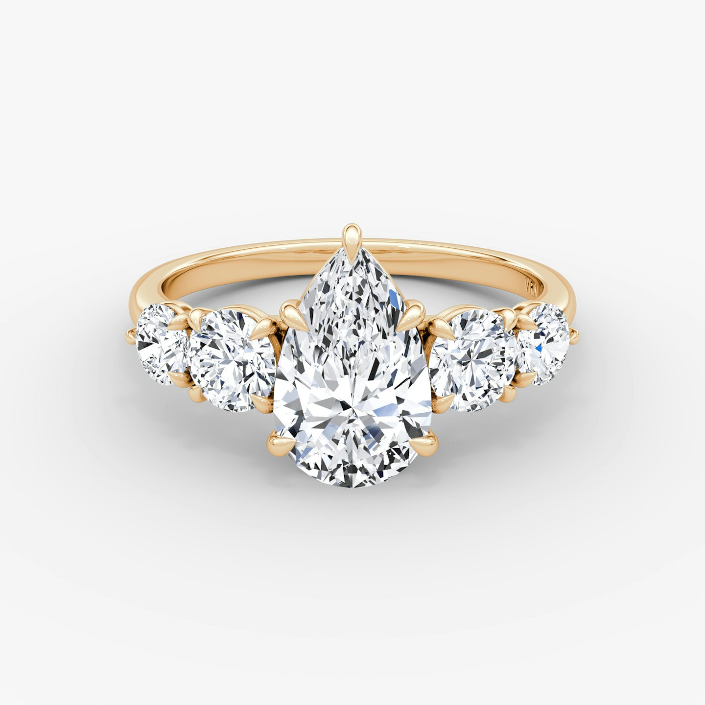 undefined | Poire | 14k | Or rose | bandAccent: Simple | diamondOrientation: vertical | caratWeight: other