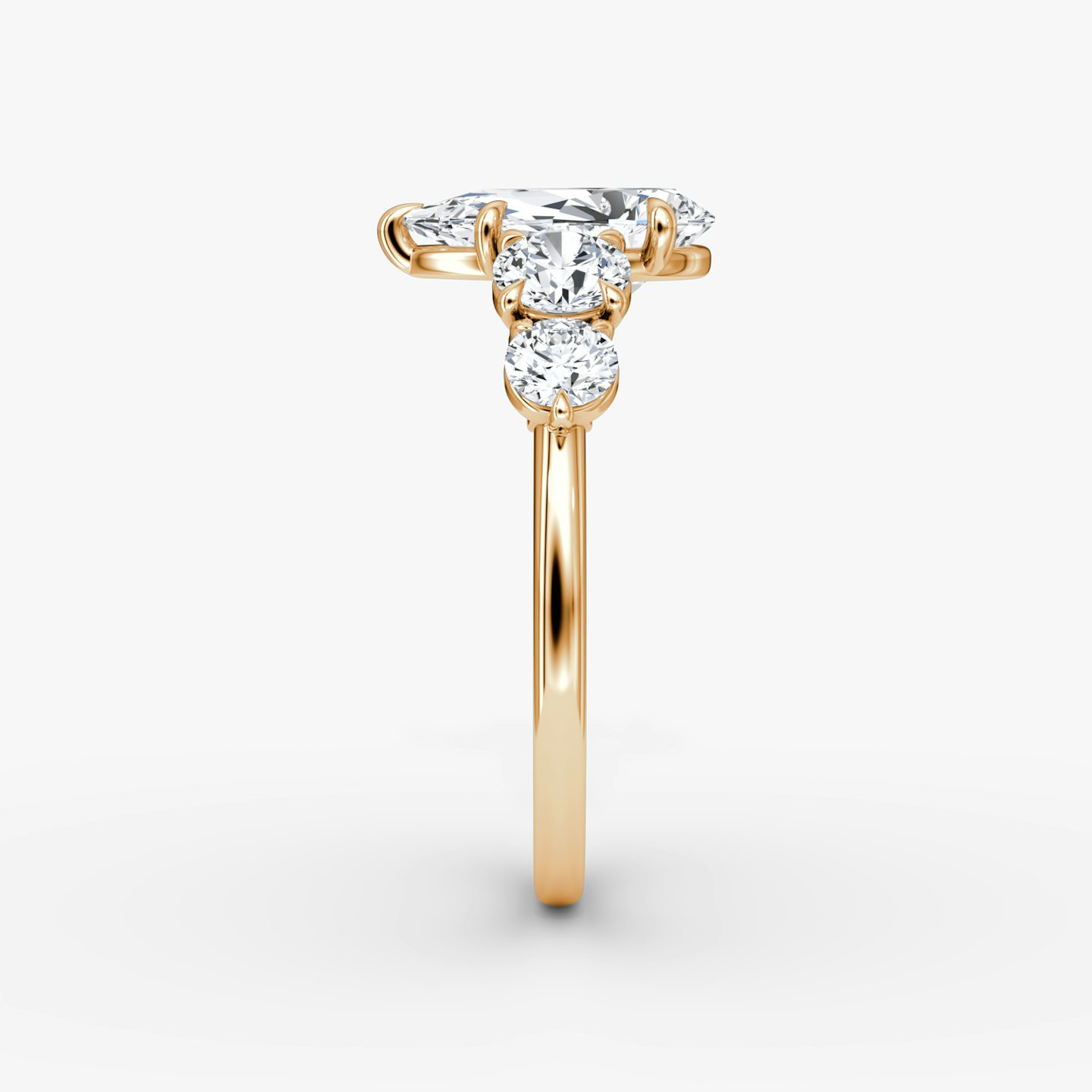 Anillo de compromiso Signature Five Stone | Pera | 14k | Oro rosa | bandAccent: Simple | diamondOrientation: vertical | caratWeight: other