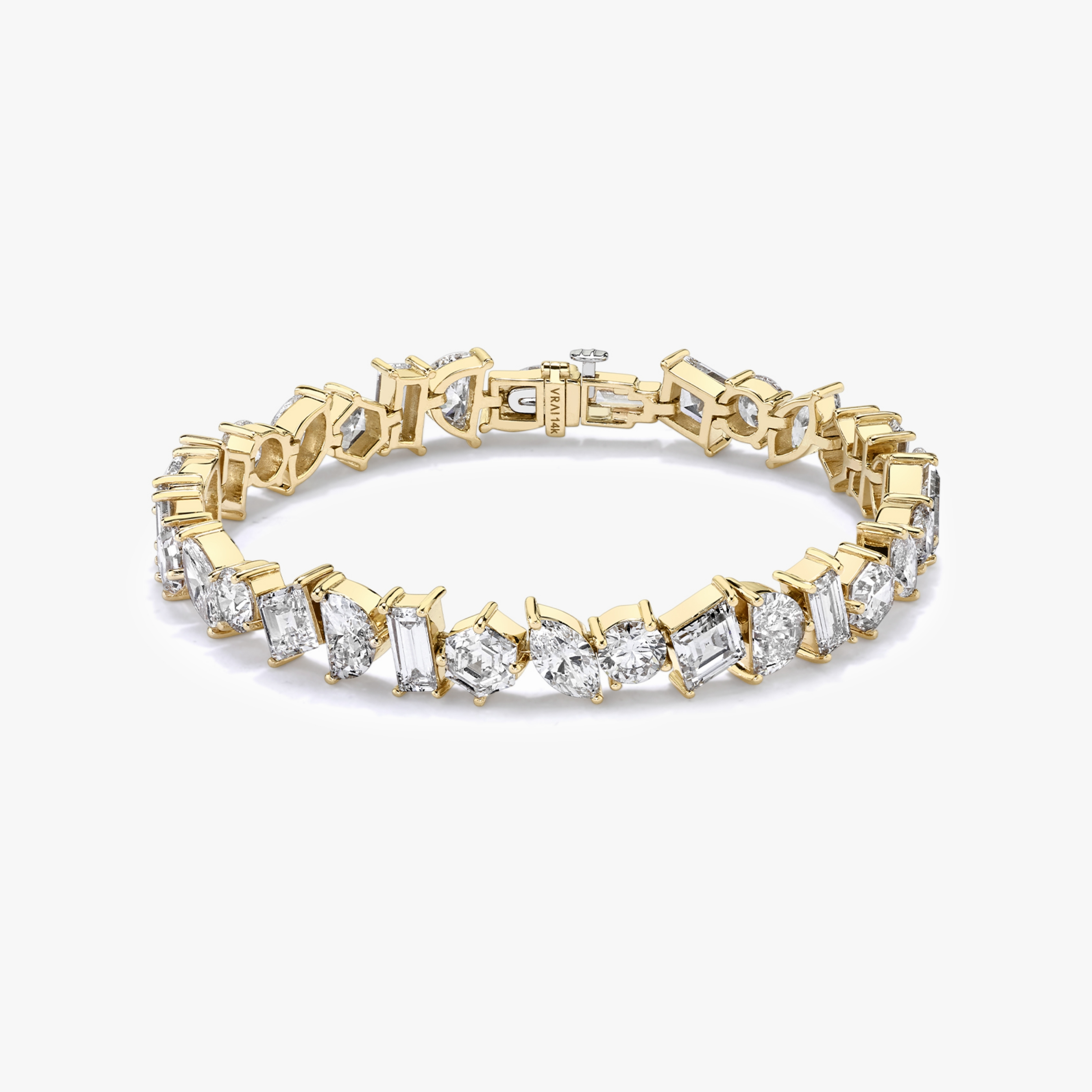 An image of the Illuminate Bracelet in gold.