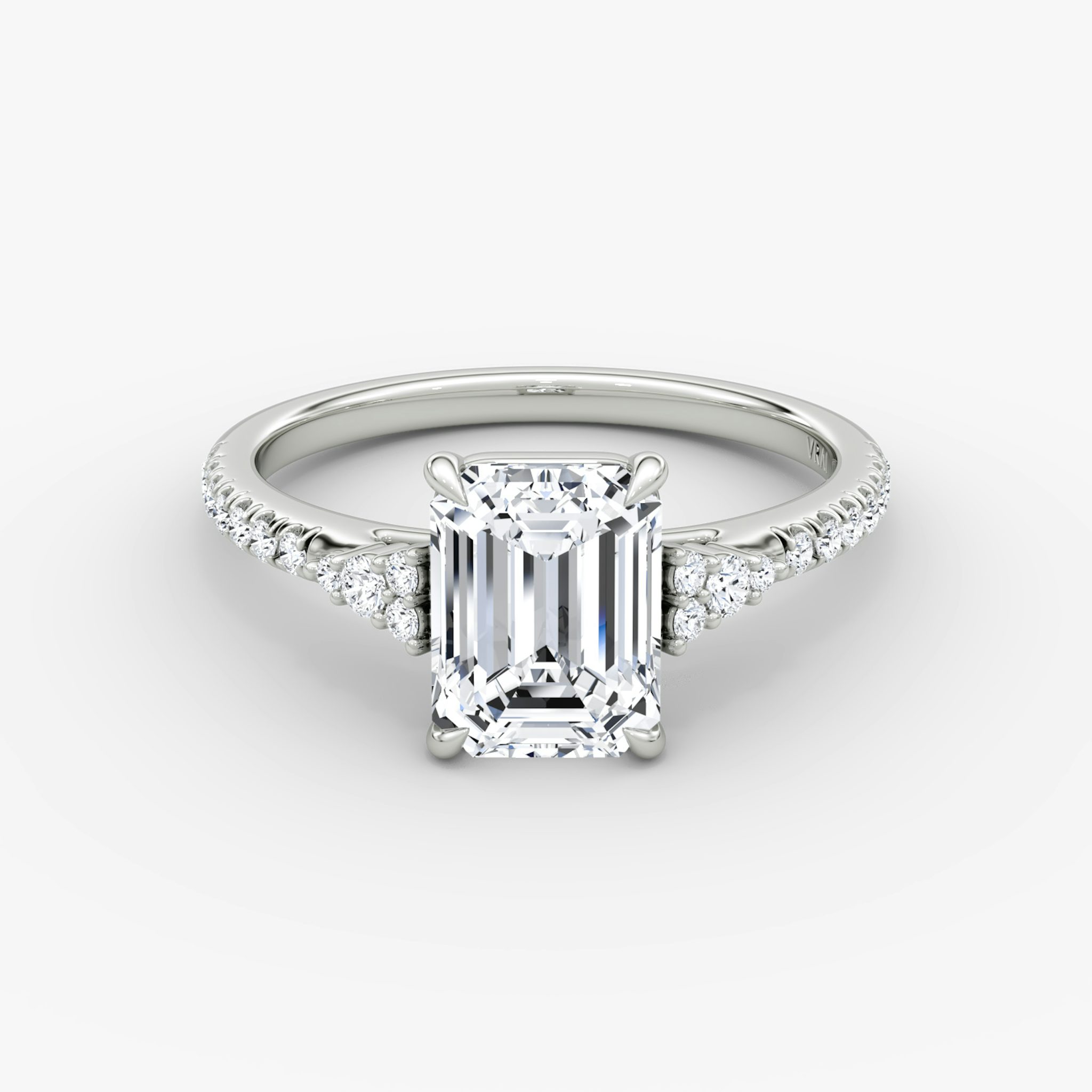 The Side Cluster Cathedral | Emerald | 18k | White Gold | bandAccent: Pavé | diamondOrientation: vertical | caratWeight: other