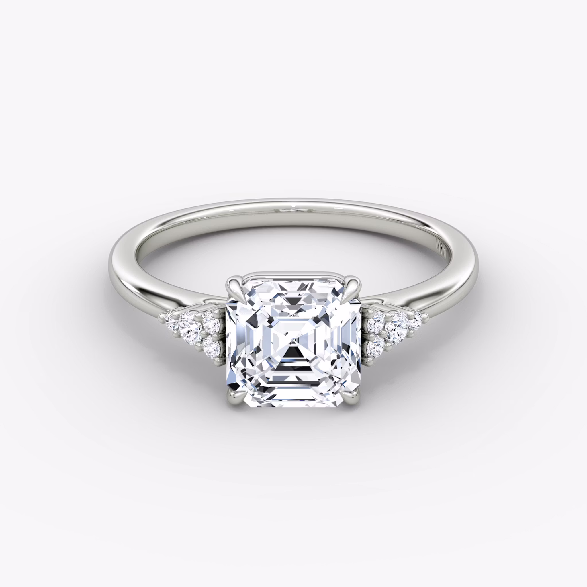 The Side Cluster Cathedral Asscher | White Gold