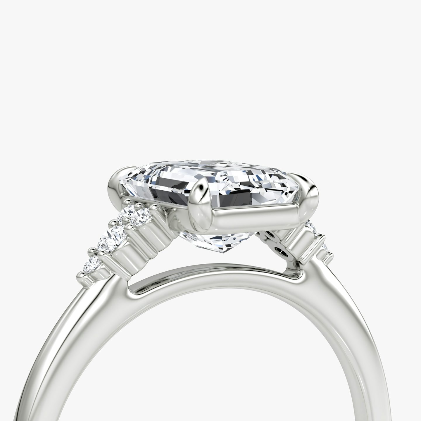 The Side Cluster Cathedral | Emerald | Platinum | bandAccent: Plain | diamondOrientation: vertical | caratWeight: other
