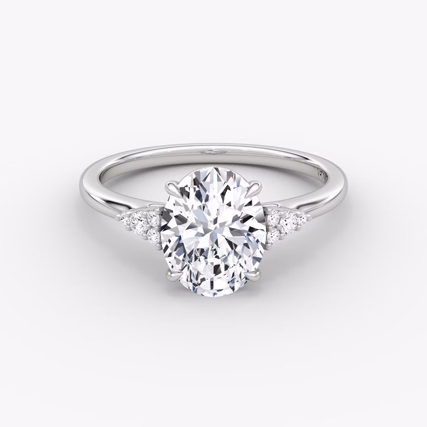 The Side Cluster Cathedral | Oval | 18k | White Gold | bandAccent: Plain | diamondOrientation: vertical | caratWeight: other