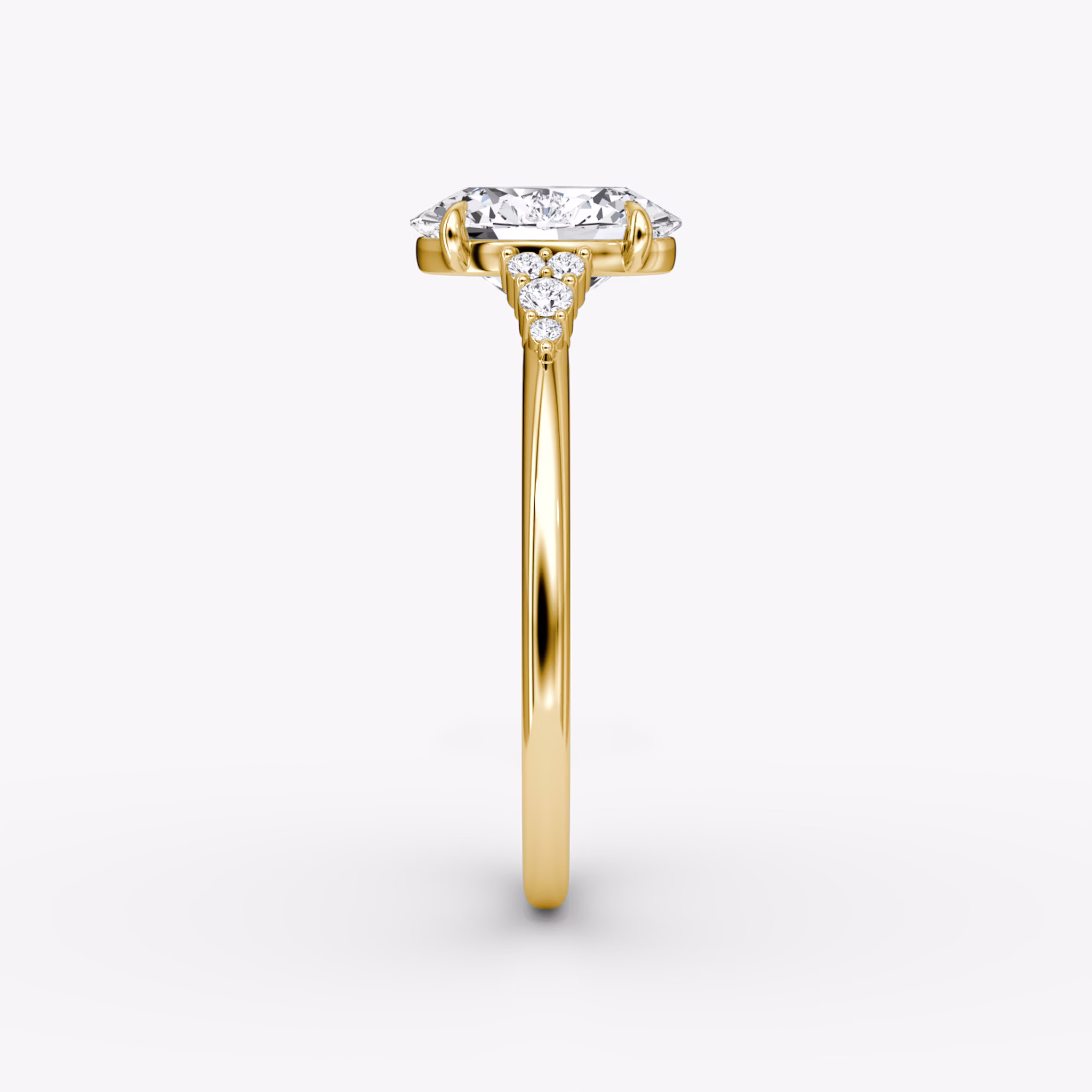 The Side Cluster Cathedral | Oval | 18k | Yellow Gold | bandAccent: Plain | diamondOrientation: vertical | caratWeight: other