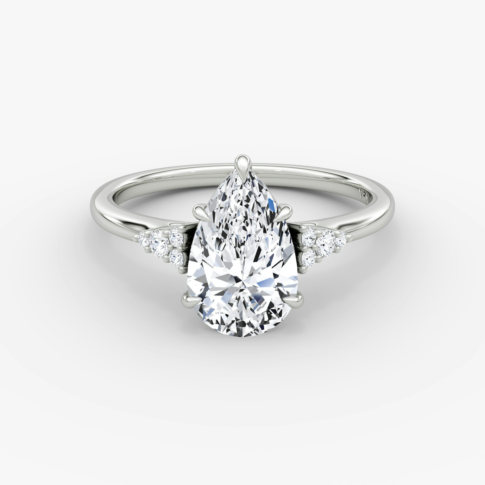 The Side Cluster Cathedral | Pear | 18k | White Gold | bandAccent: Plain | diamondOrientation: vertical | caratWeight: other