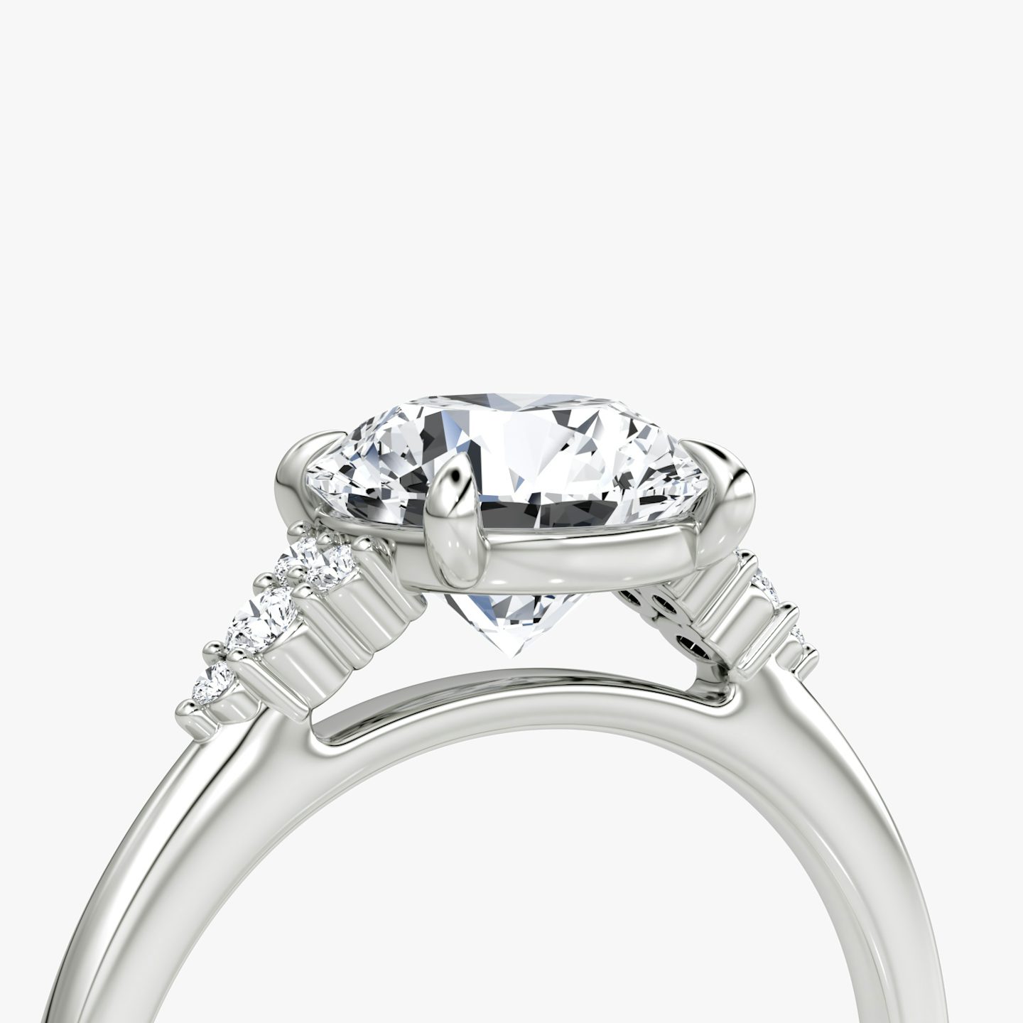 The Side Cluster Cathedral | Round Brilliant | Platinum | bandAccent: Plain | caratWeight: other | diamondOrientation: vertical