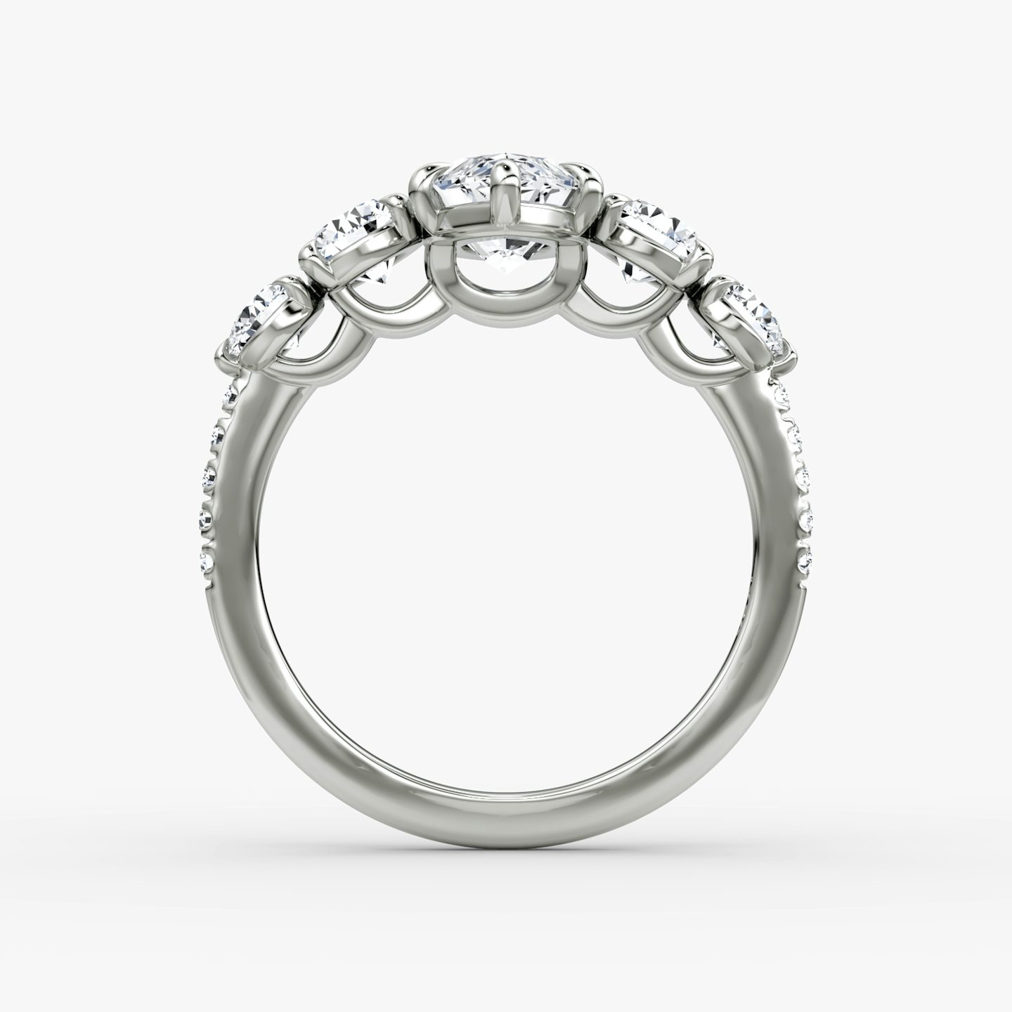 Anillo de compromiso Signature Five Stone | Marquise | Platino | bandAccent: Pavé | diamondOrientation: vertical | caratWeight: other
