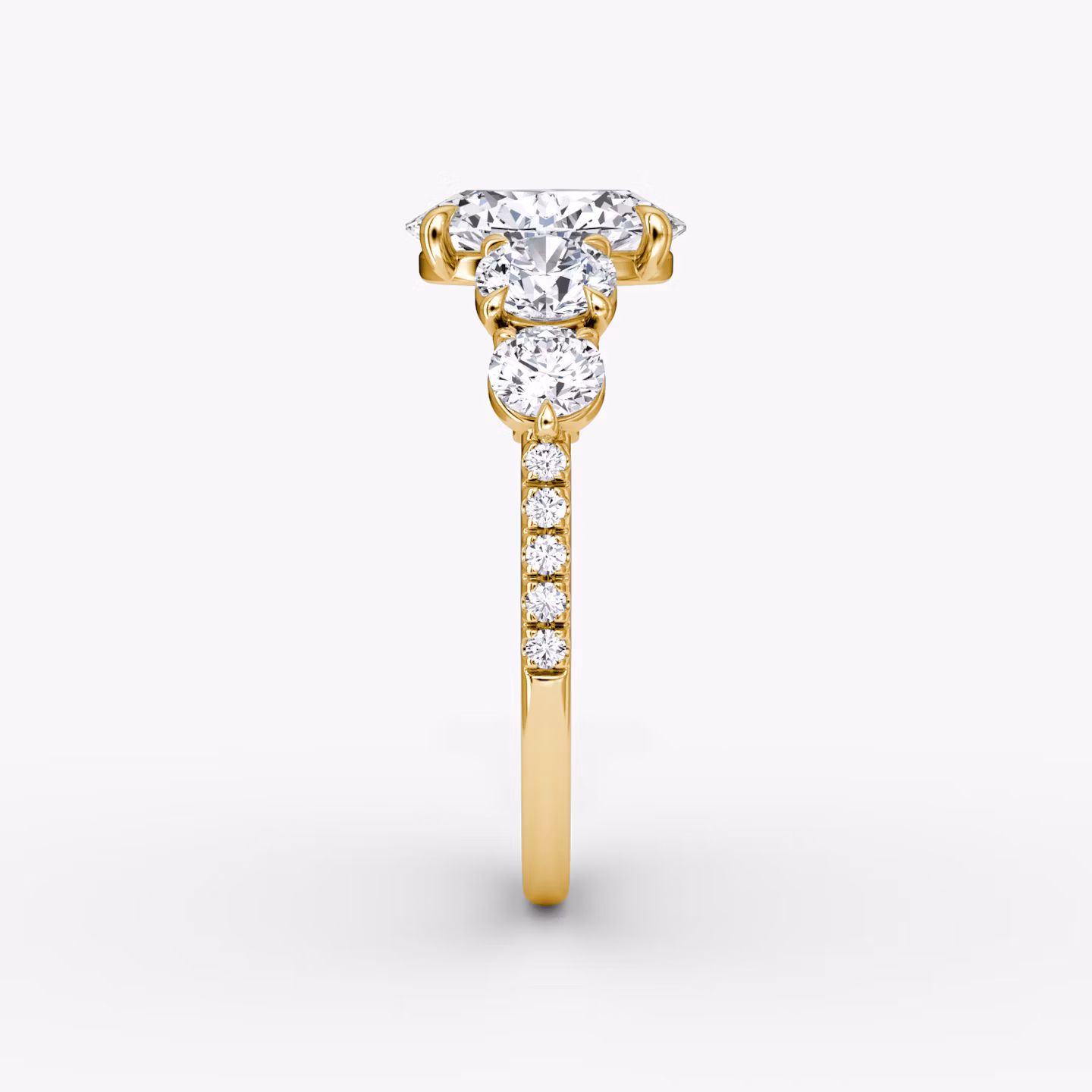 The Signature Five Stone | Oval | 18k | Yellow Gold | bandAccent: Pavé | diamondOrientation: vertical | caratWeight: other