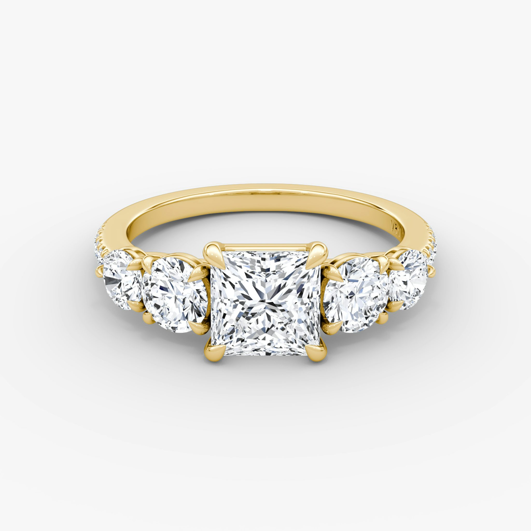 The Signature Five Stone | Princess | 18k | Yellow Gold | bandAccent: Pavé | diamondOrientation: vertical | caratWeight: other