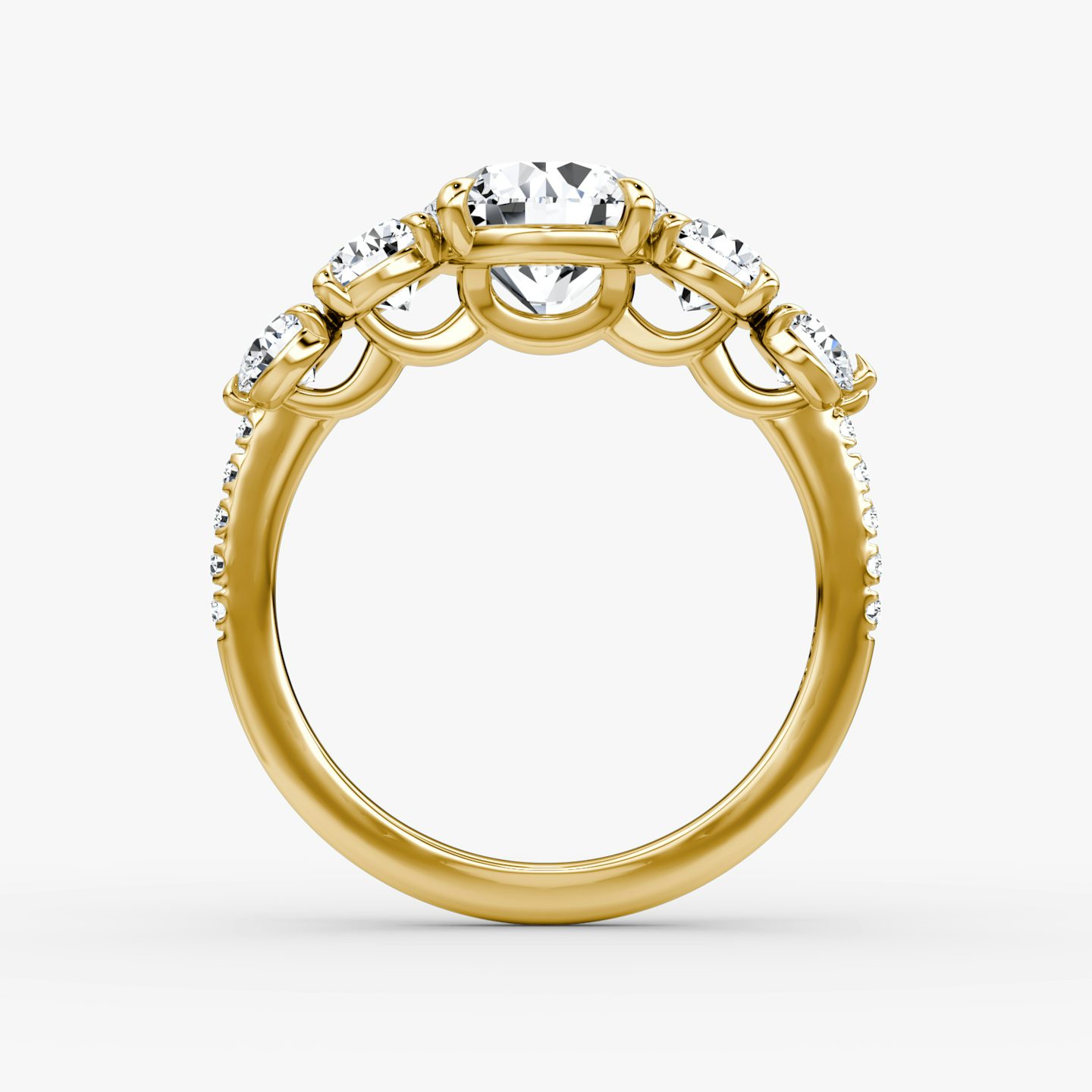Anillo de compromiso Signature Five Stone | Brillante | 18k | Oro amarillo | bandAccent: Pavé | caratWeight: other | diamondOrientation: vertical