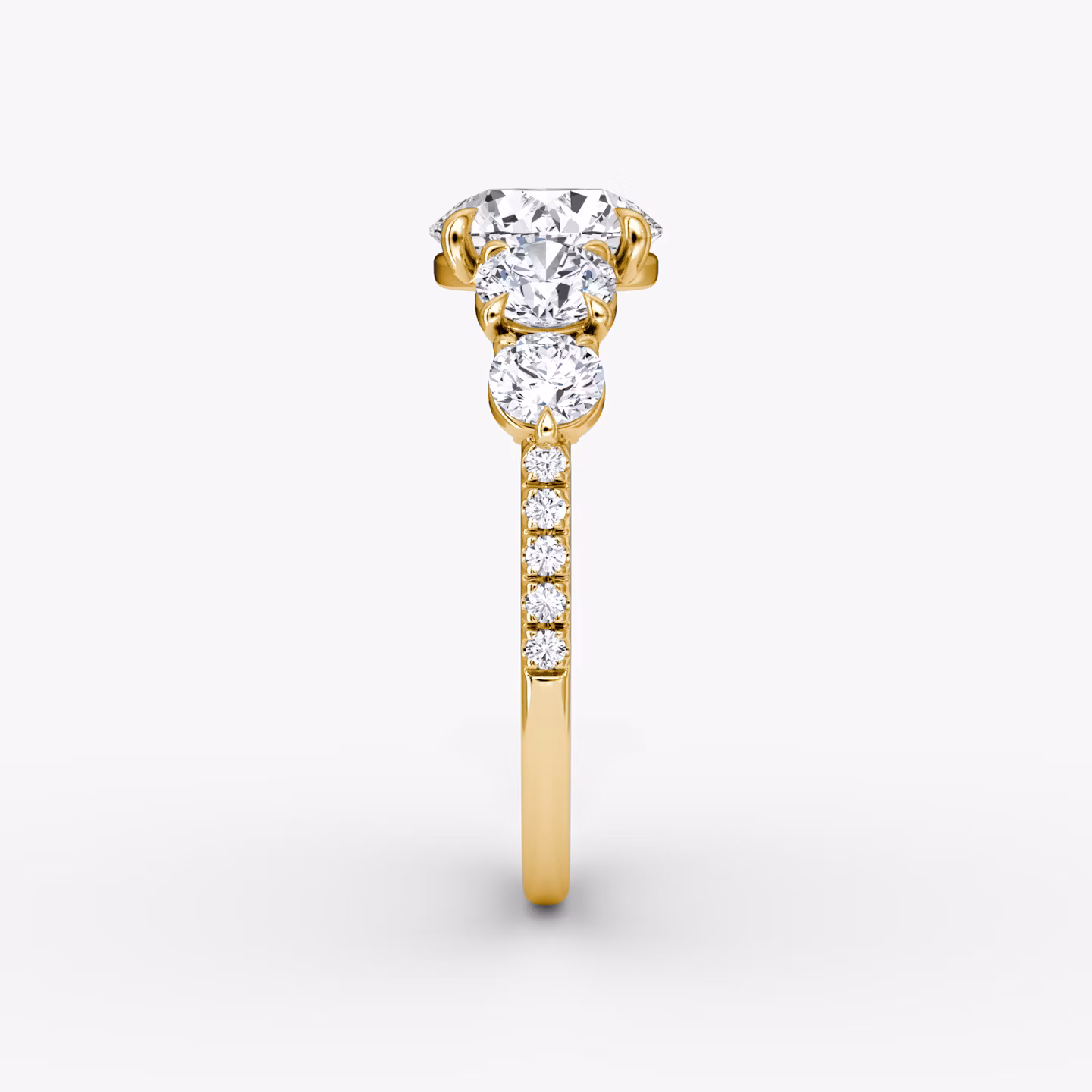 Anillo de compromiso Signature Five Stone | Brillante | 18k | Oro amarillo | bandAccent: Pavé | caratWeight: other | diamondOrientation: vertical