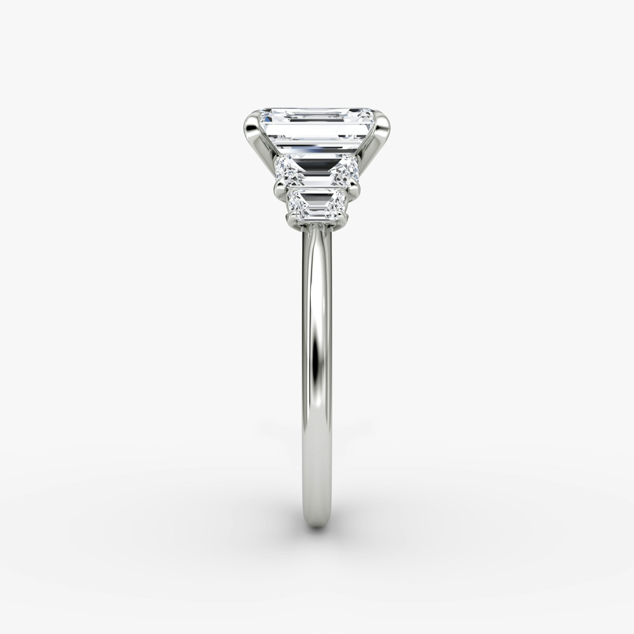 The Statement Five Stone | Emerald | 18k | White Gold | bandAccent: Plain | diamondOrientation: vertical | caratWeight: other