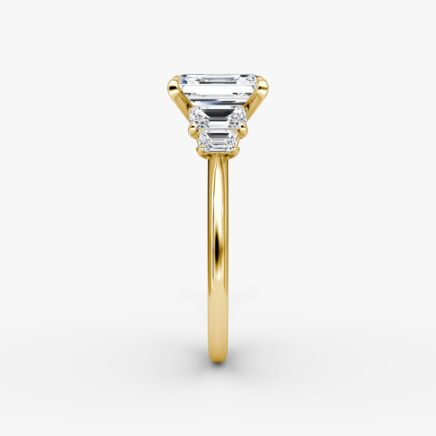 The Statement Five Stone | Emerald | 18k | Yellow Gold | bandAccent: Plain | diamondOrientation: vertical | caratWeight: other