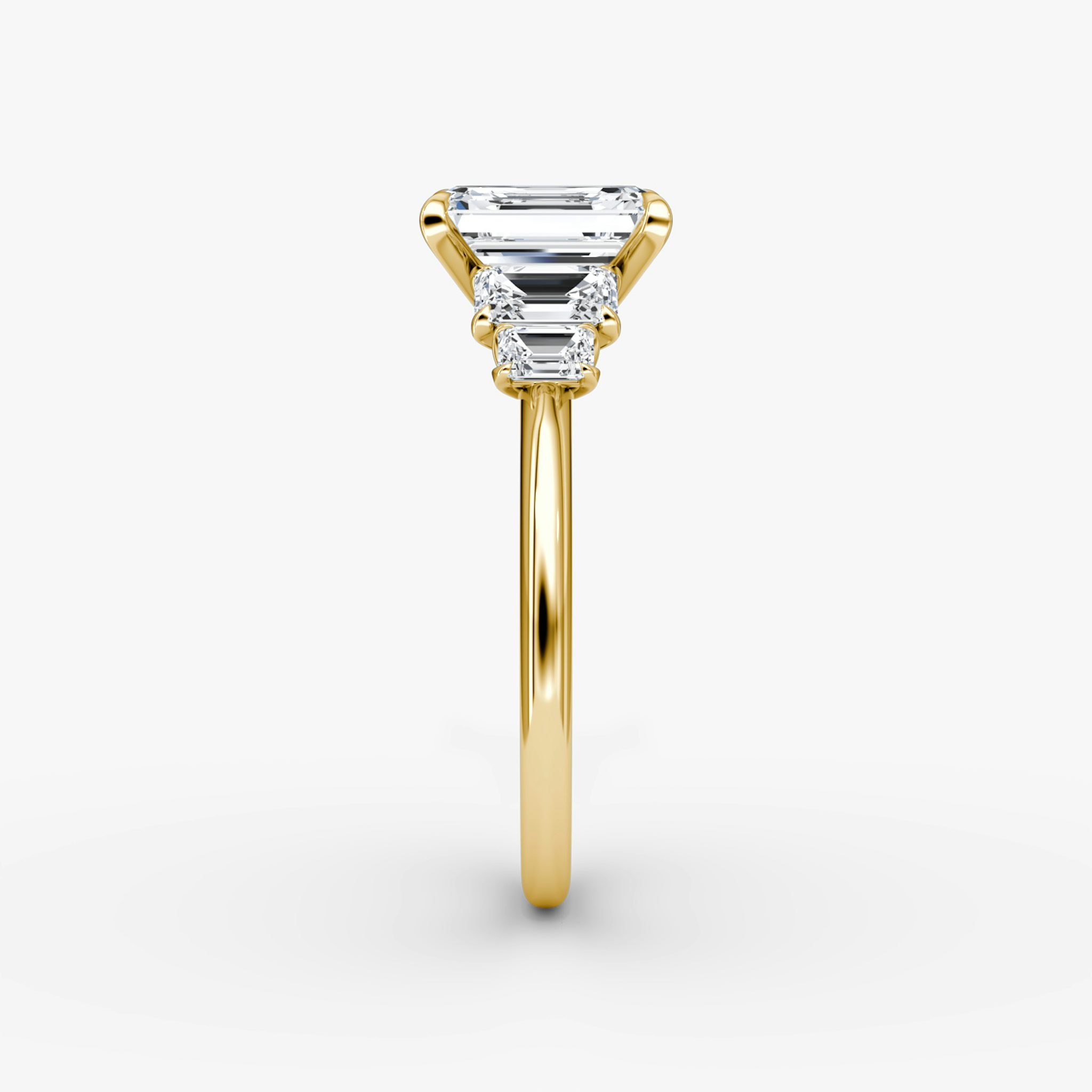The Statement Five Stone | Emerald | 18k | Yellow Gold | bandAccent: Plain | diamondOrientation: vertical | caratWeight: other