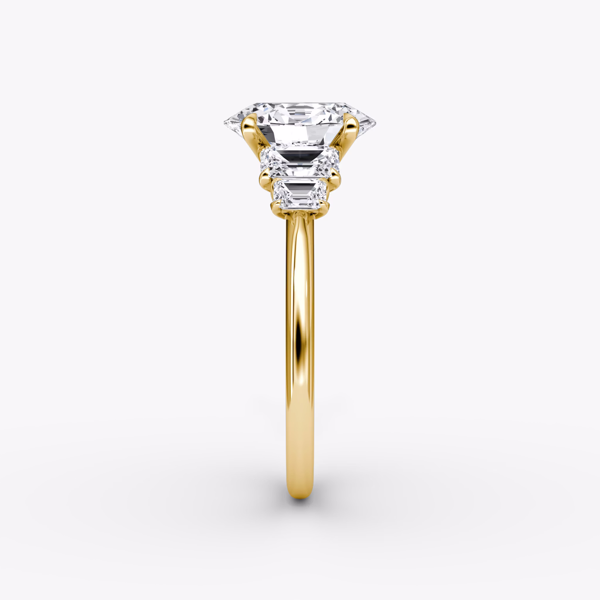 The Statement Five Stone | Oval | 18k | Yellow Gold | bandAccent: Plain | diamondOrientation: vertical | caratWeight: other