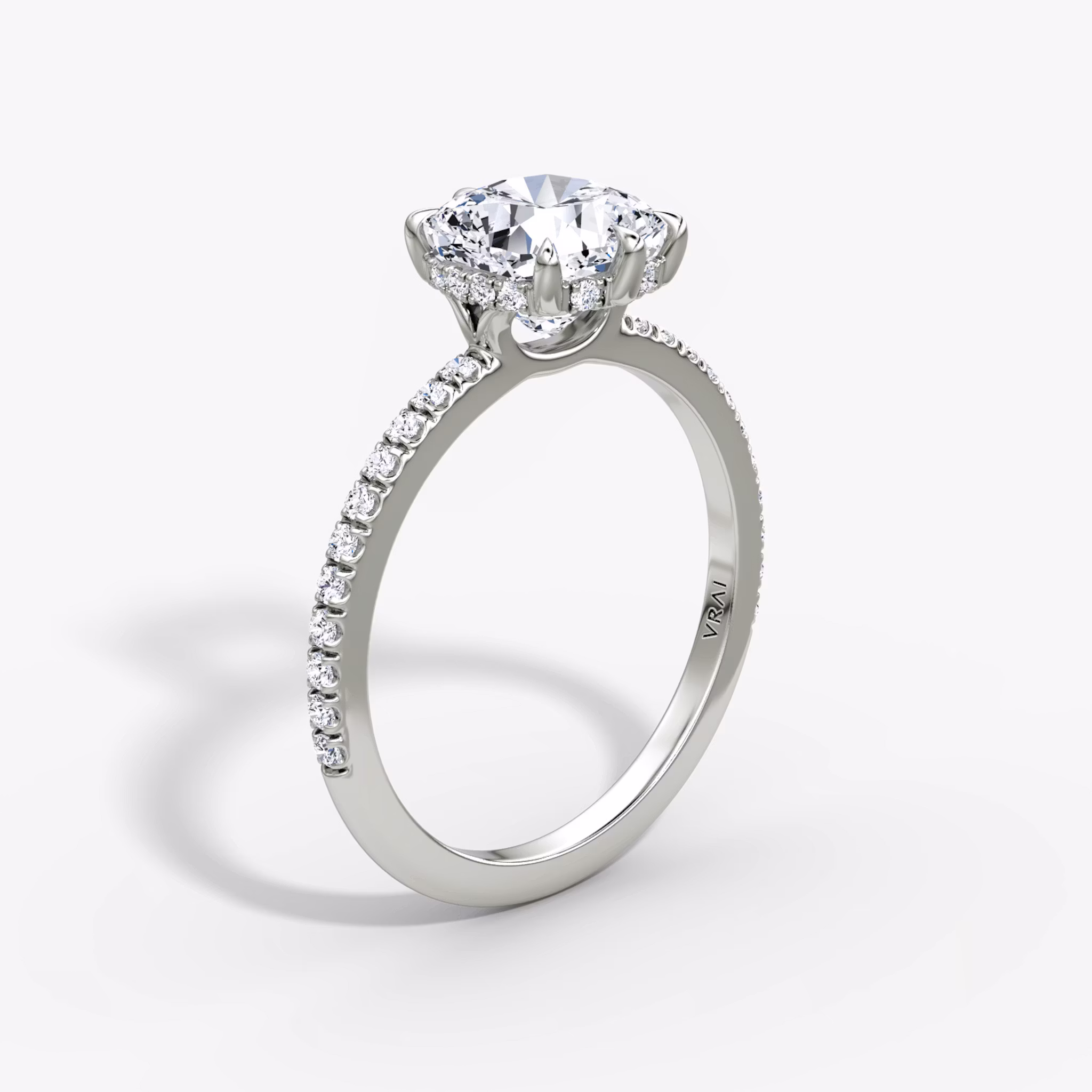 Signature 6 Prong Cushion | Platinum
