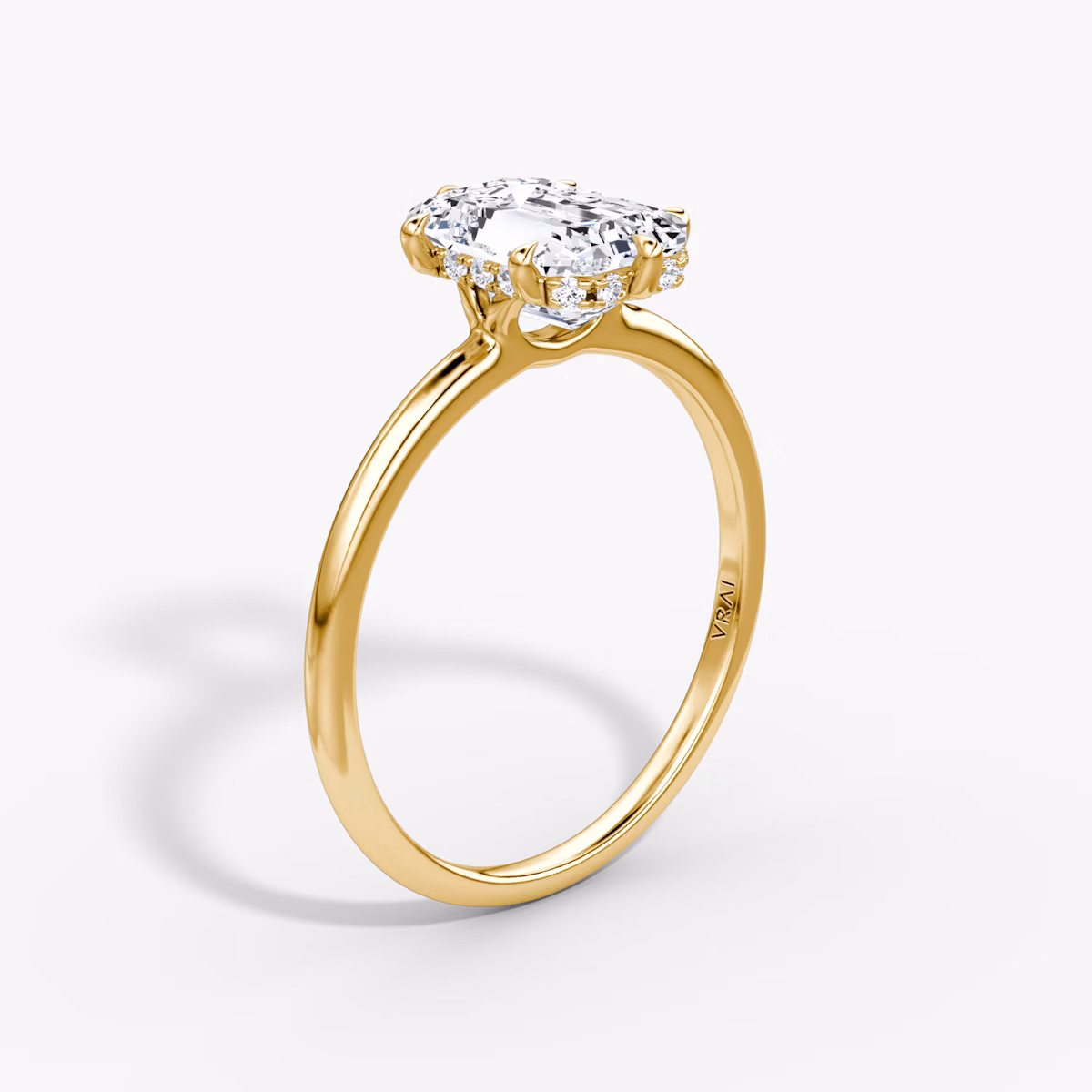 The Signature 6 Prong | Emerald | 18k | Yellow Gold | bandAccent: Plain | bandWidth: standard | hiddenHalo: yes | diamondOrientation: vertical | caratWeight: other