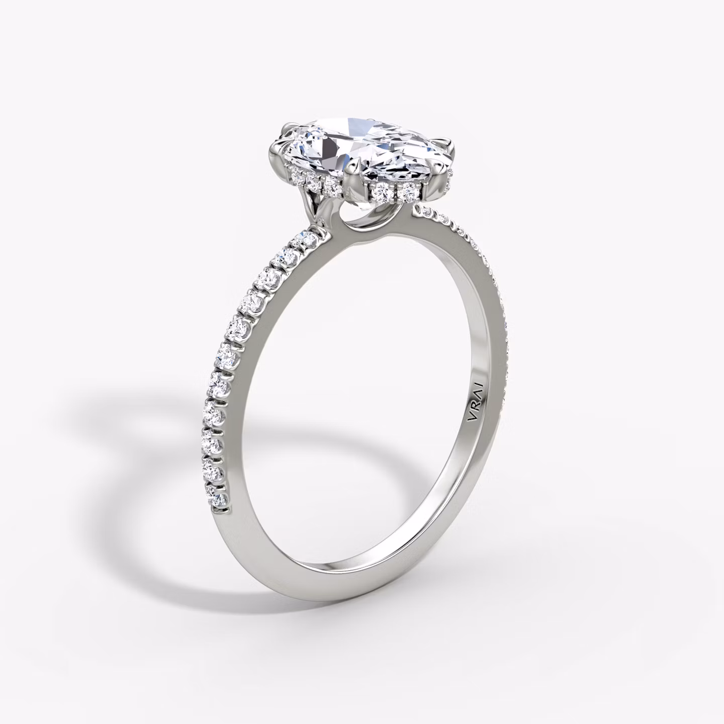 The Signature 6 Prong Oval | Platinum