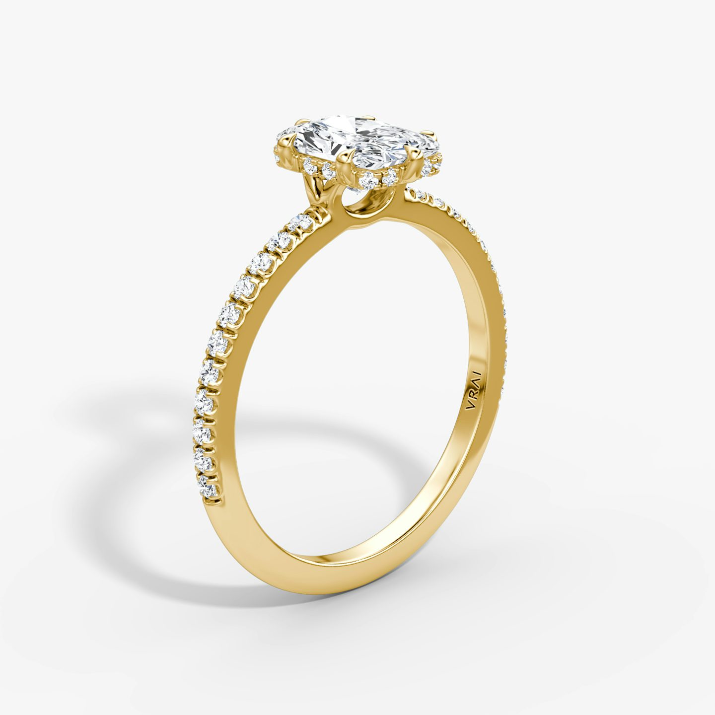 The Signature 6 Prong | Radiant | 18k | Yellow Gold | bandAccent: Pavé | bandWidth: standard | hiddenHalo: yes | diamondOrientation: vertical | caratWeight: other