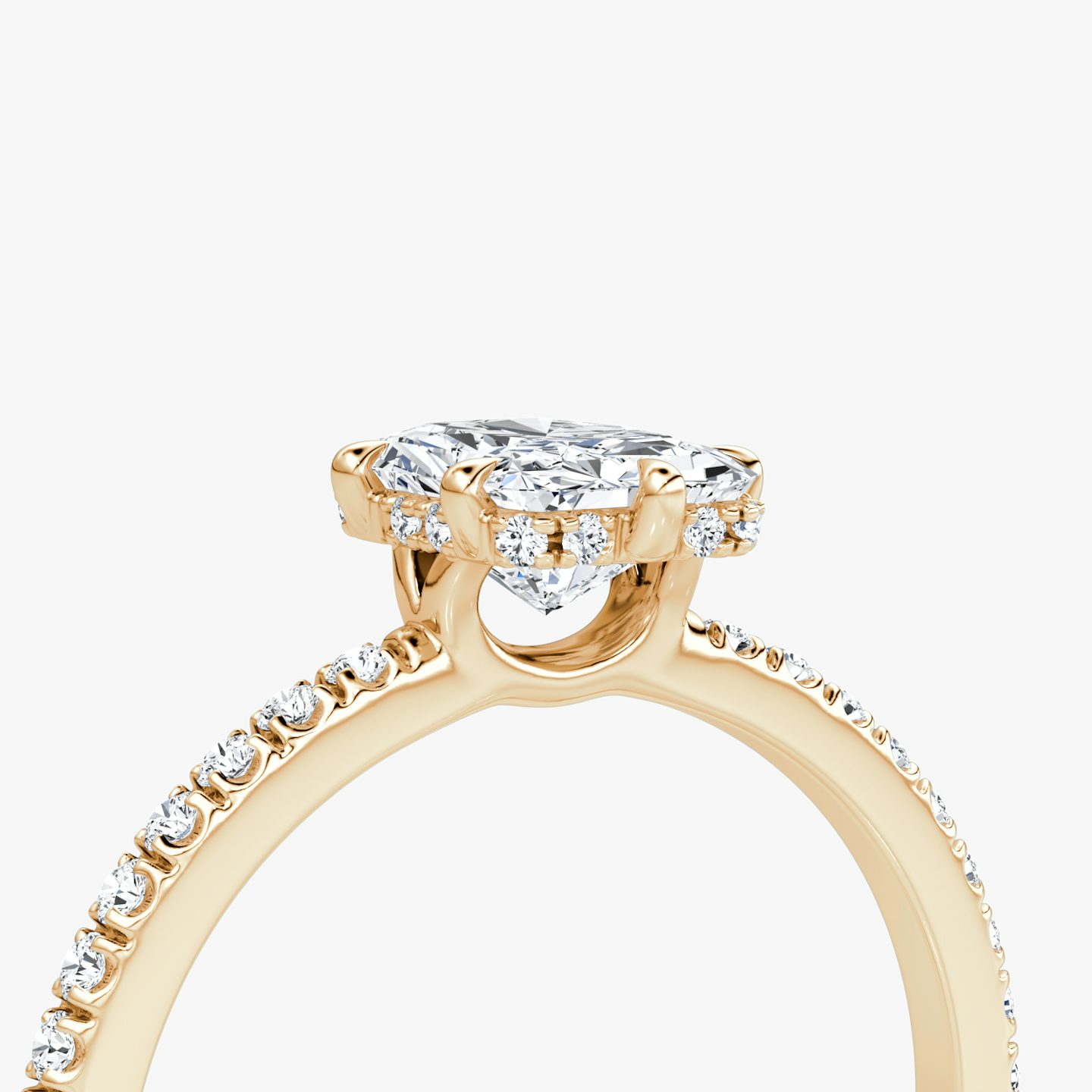 Signature 6 Prong | Radiant | 14k | Roségold | bandAccent: Mit Pavé-Besatz | bandWidth: standard | hiddenHalo: yes | diamondOrientation: vertical | caratWeight: other