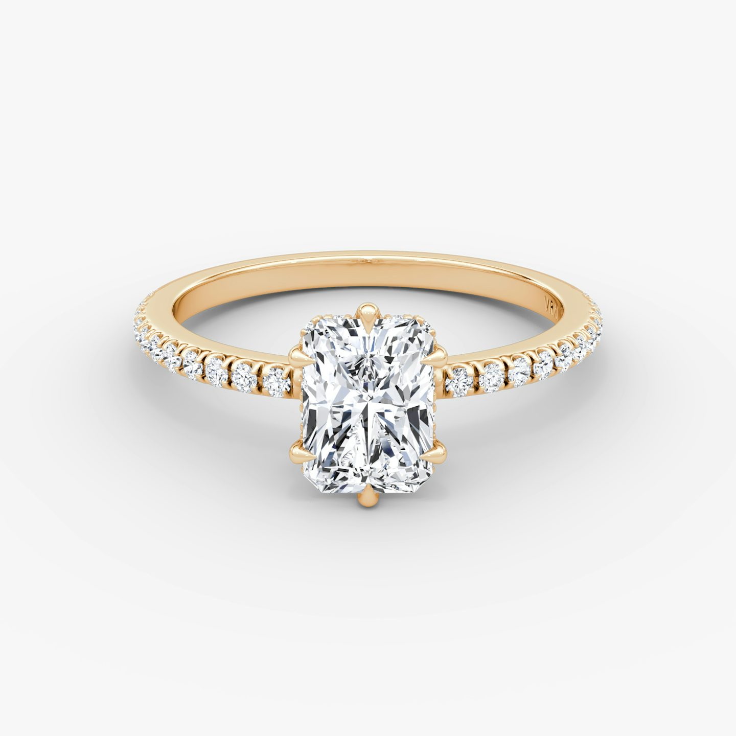 Signature 6 Prong | Radiant | 14k | Roségold | bandAccent: Mit Pavé-Besatz | bandWidth: standard | hiddenHalo: yes | diamondOrientation: vertical | caratWeight: other