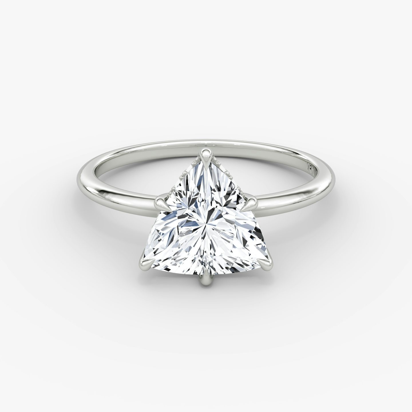 Signature 6 Prong | Trillant | 18k | Weißgold | bandAccent: Ohne Pavé-Besatz | bandWidth: standard | hiddenHalo: yes | diamondOrientation: vertical | caratWeight: other