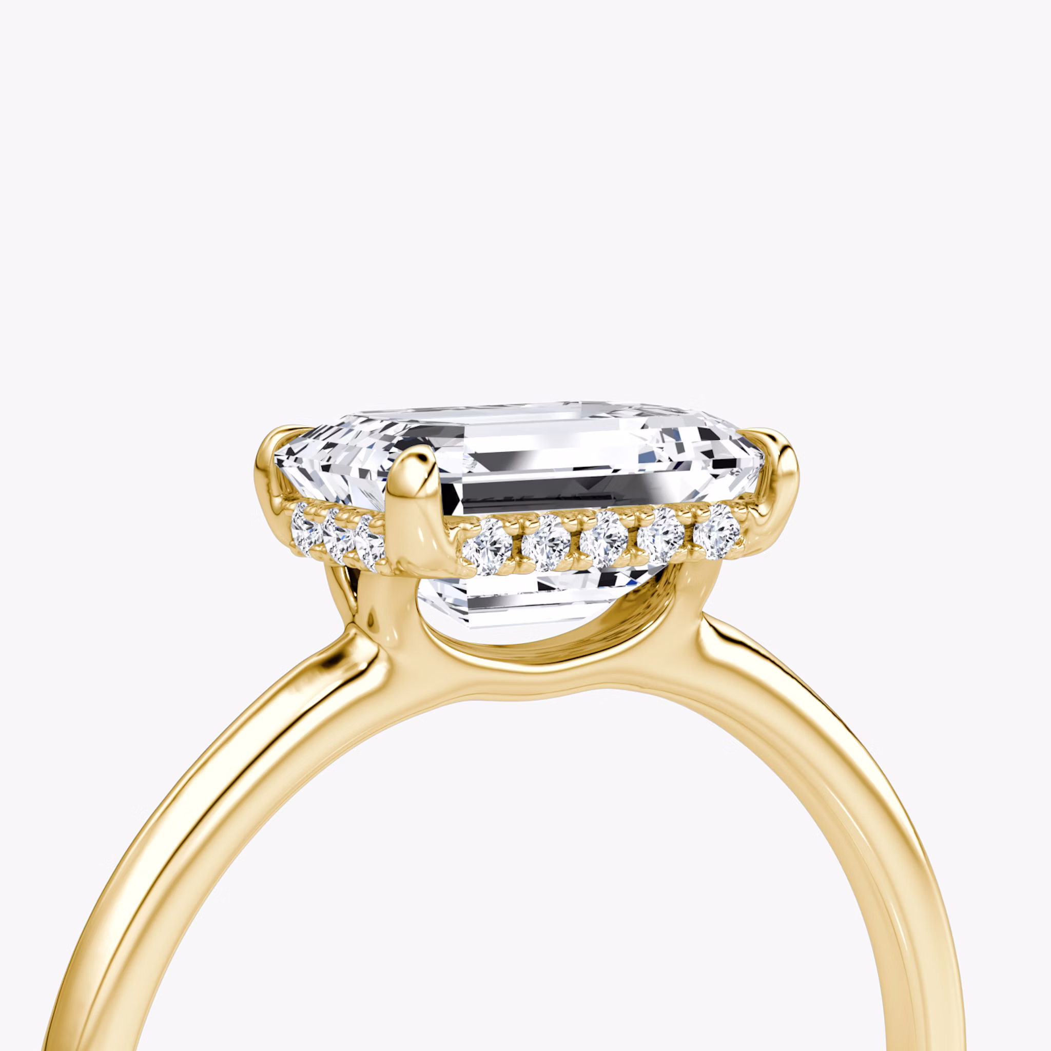 The Signature | Emerald | 18k | Yellow Gold | bandAccent: Plain | bandWidth: standard | diamondOrientation: horizontal | hiddenHalo: yes | caratWeight: other