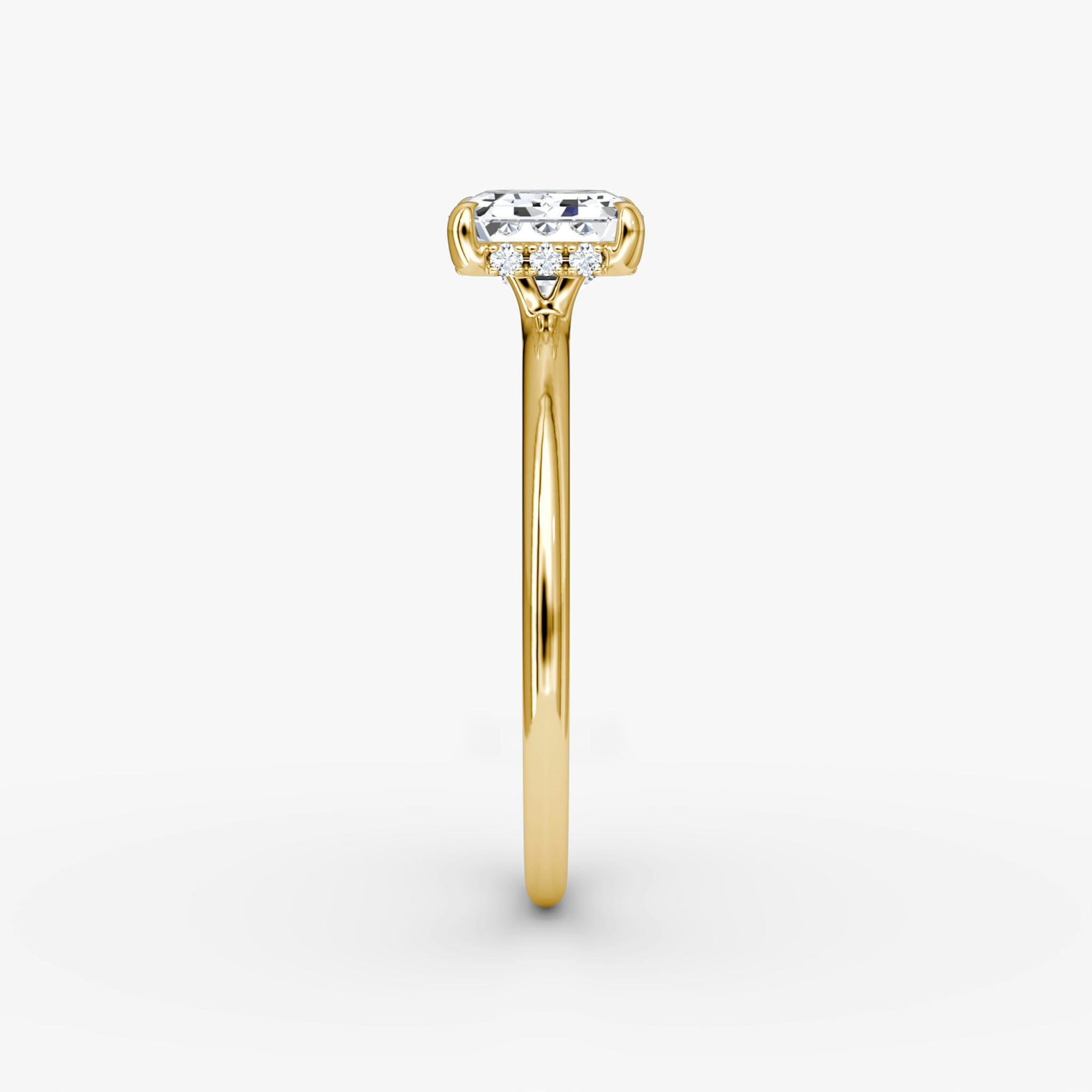 The Signature | Emerald | 18k | Yellow Gold | bandAccent: Plain | bandWidth: standard | diamondOrientation: horizontal | hiddenHalo: yes | caratWeight: other