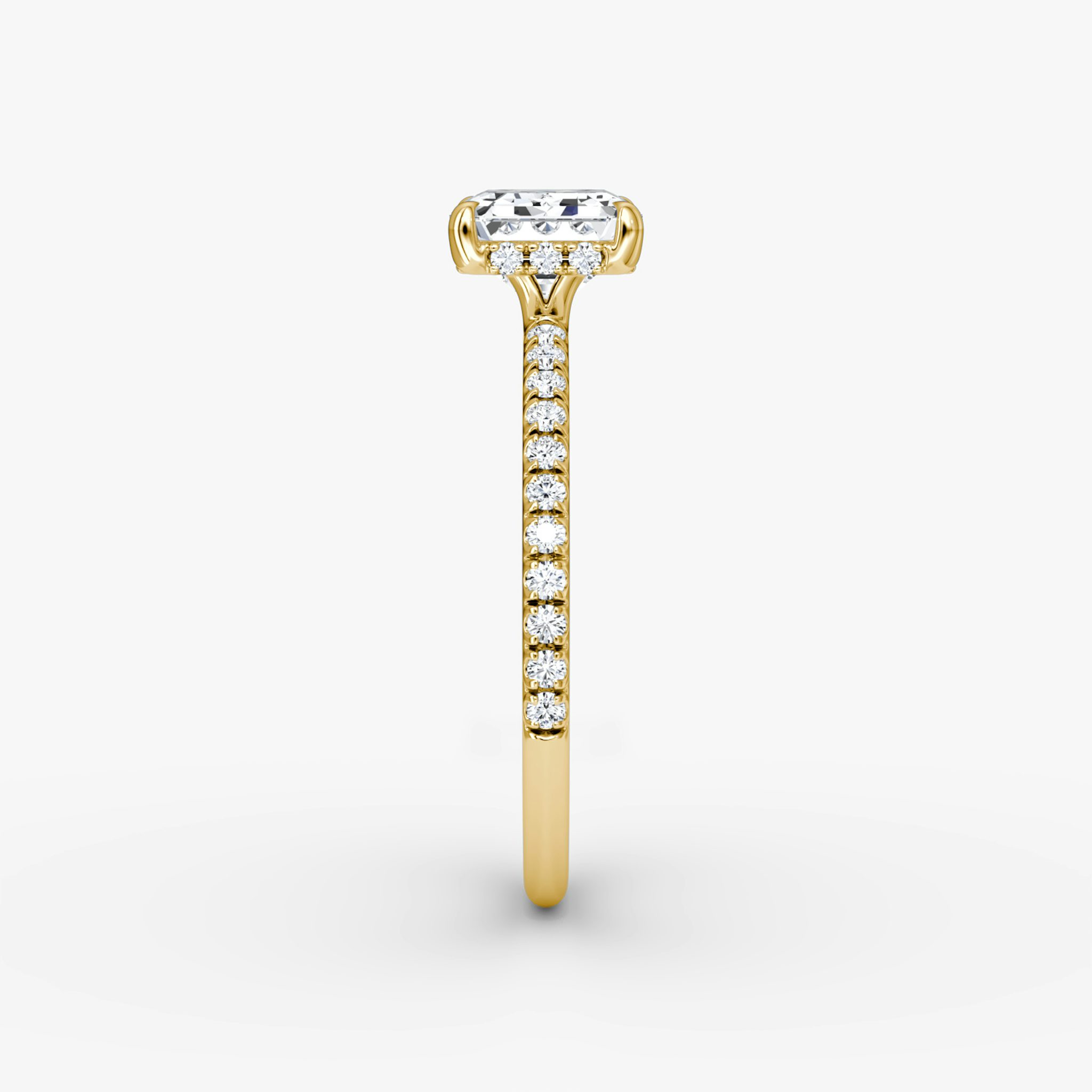 The Signature | Emerald | 18k | Yellow Gold | bandAccent: Pavé | bandWidth: standard | diamondOrientation: horizontal | hiddenHalo: yes | caratWeight: other