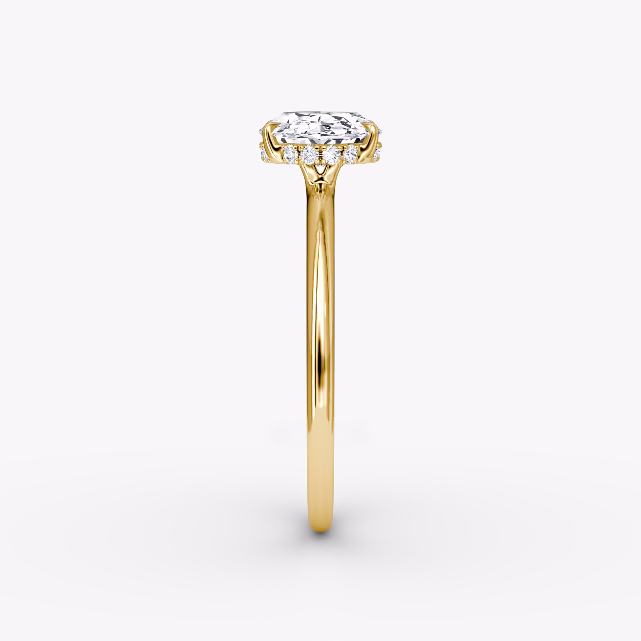 The Signature | Oval | 18k | Yellow Gold | bandAccent: Plain | bandWidth: standard | diamondOrientation: horizontal | hiddenHalo: yes | caratWeight: other