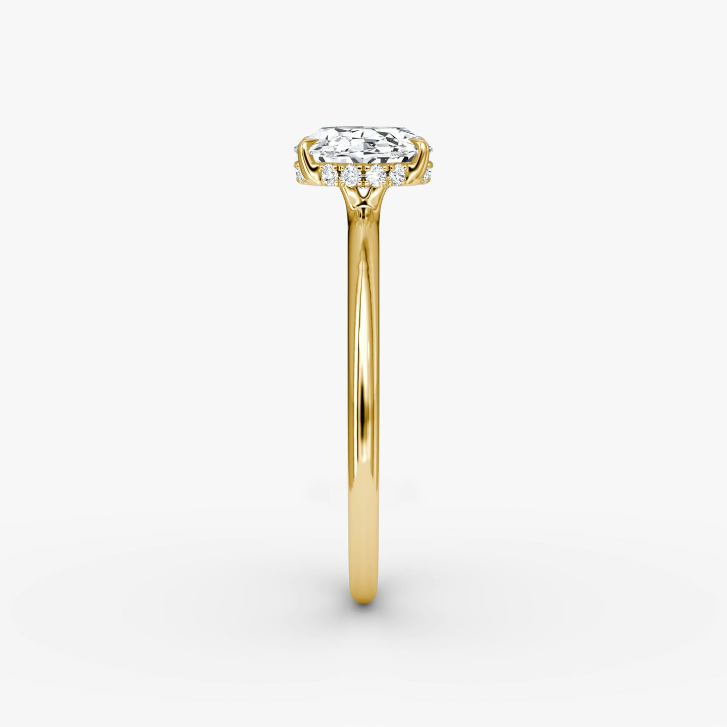The Signature | Oval | 18k | Yellow Gold | bandAccent: Plain | bandWidth: standard | diamondOrientation: horizontal | hiddenHalo: yes | caratWeight: other