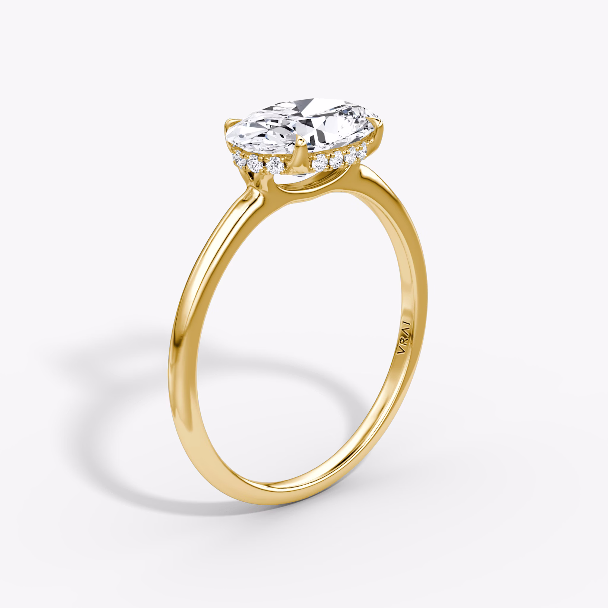 The Signature | Oval | 18k | Yellow Gold | bandAccent: Plain | bandWidth: standard | diamondOrientation: horizontal | hiddenHalo: yes | caratWeight: other